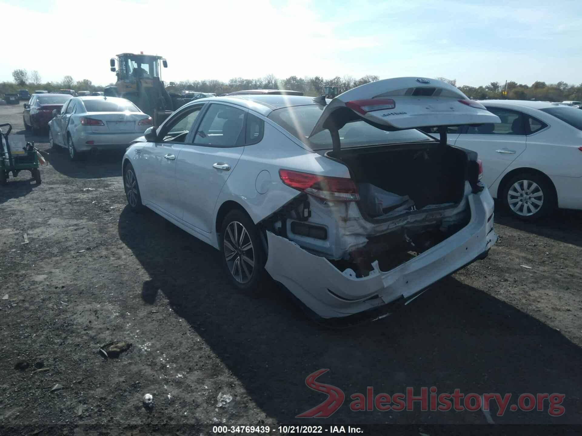 5XXGT4L32KG308985 2019 KIA OPTIMA