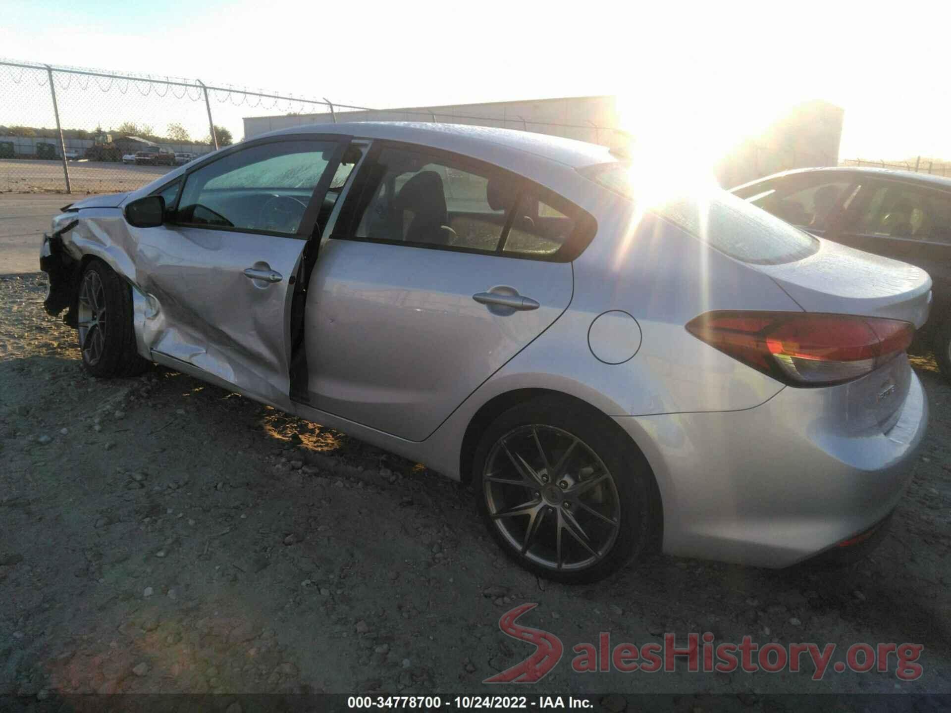 3KPFK4A79JE170356 2018 KIA FORTE