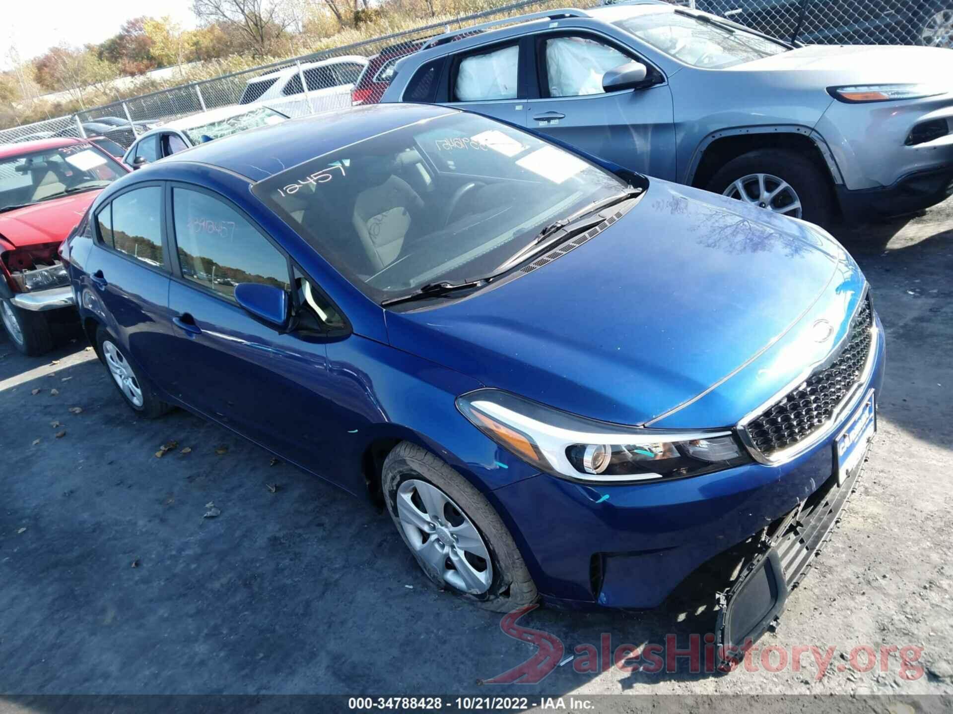 3KPFK4A70HE125929 2017 KIA FORTE