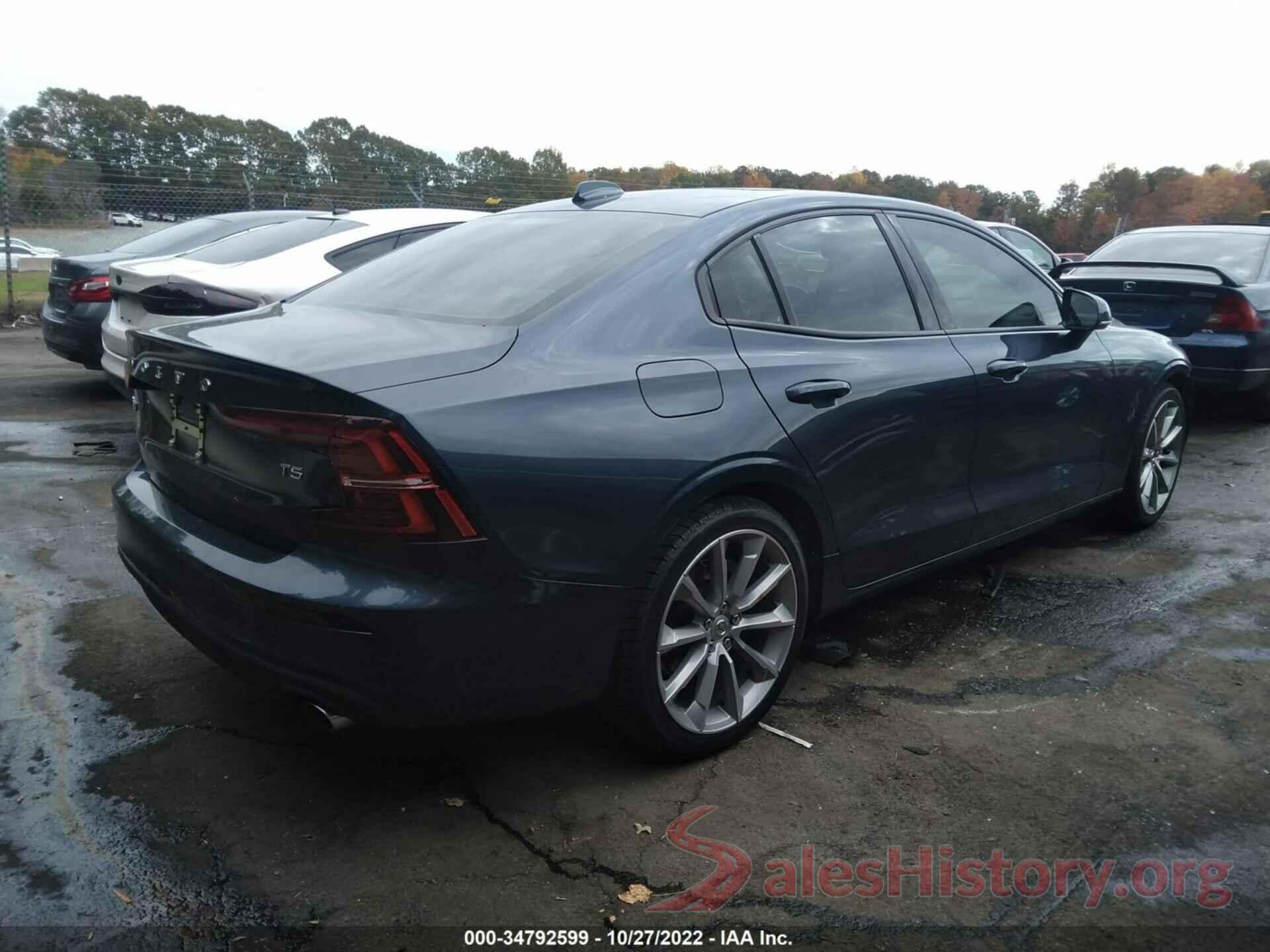 7JR102FK2KG005267 2019 VOLVO S60