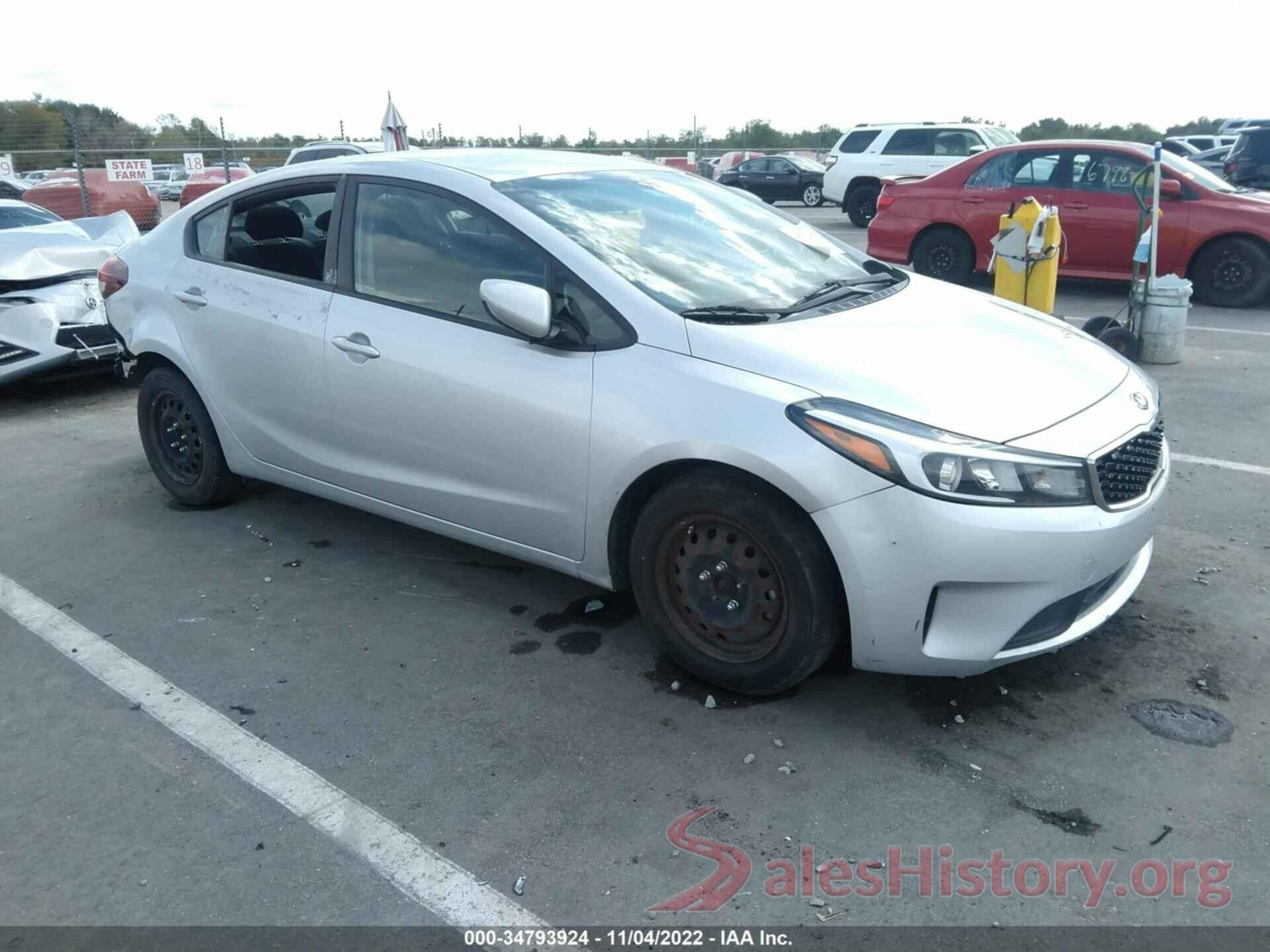 3KPFK4A76HE086926 2017 KIA FORTE