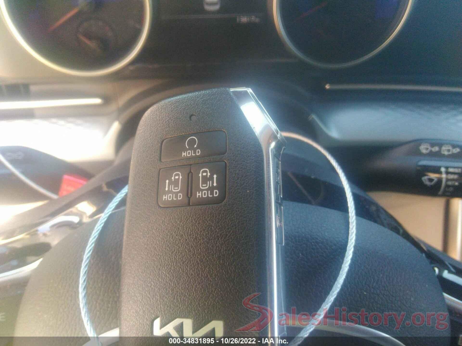 KNDNB4H32N6170631 2022 KIA CARNIVAL