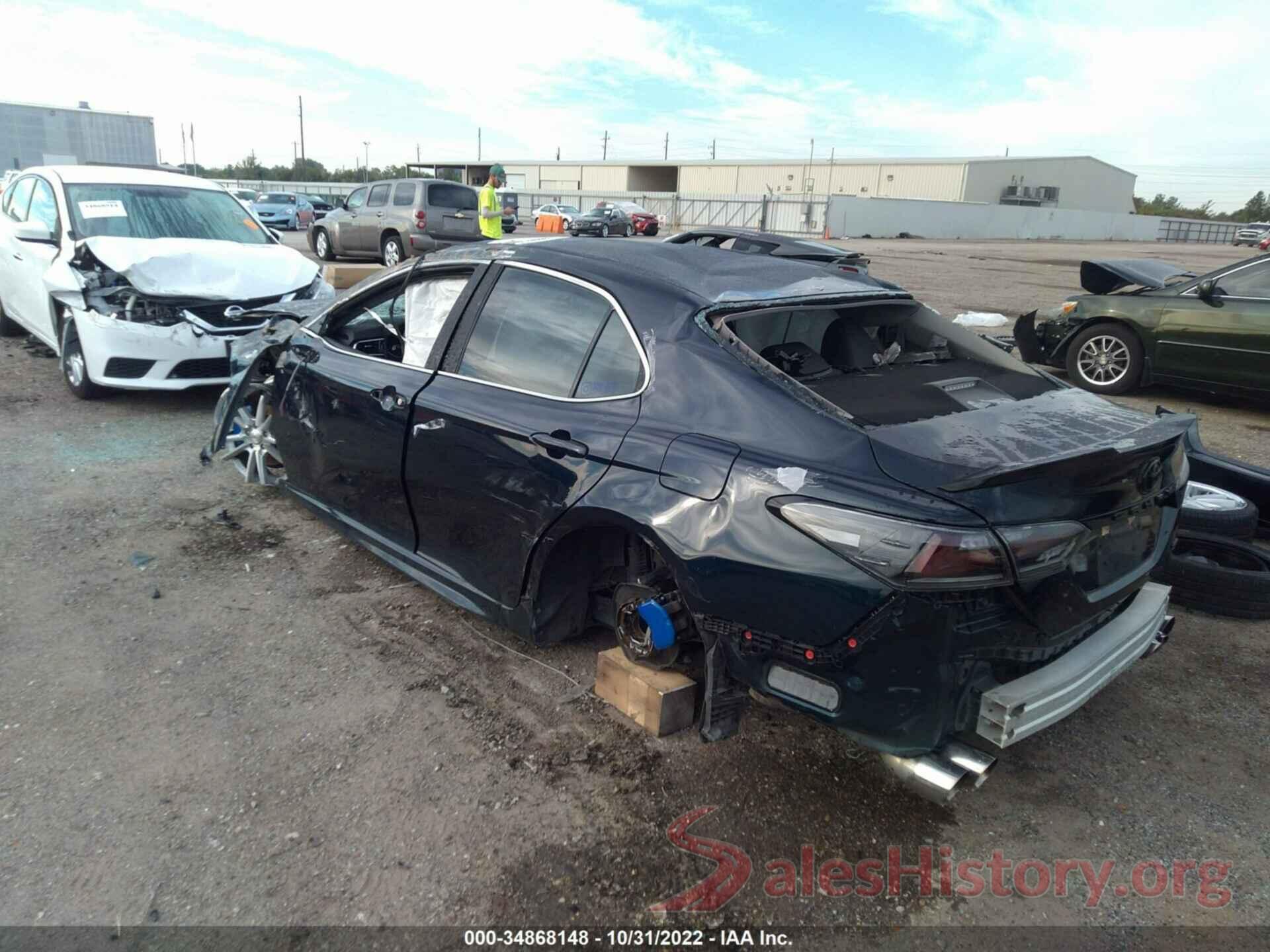 4T1B11HK4JU553838 2018 TOYOTA CAMRY