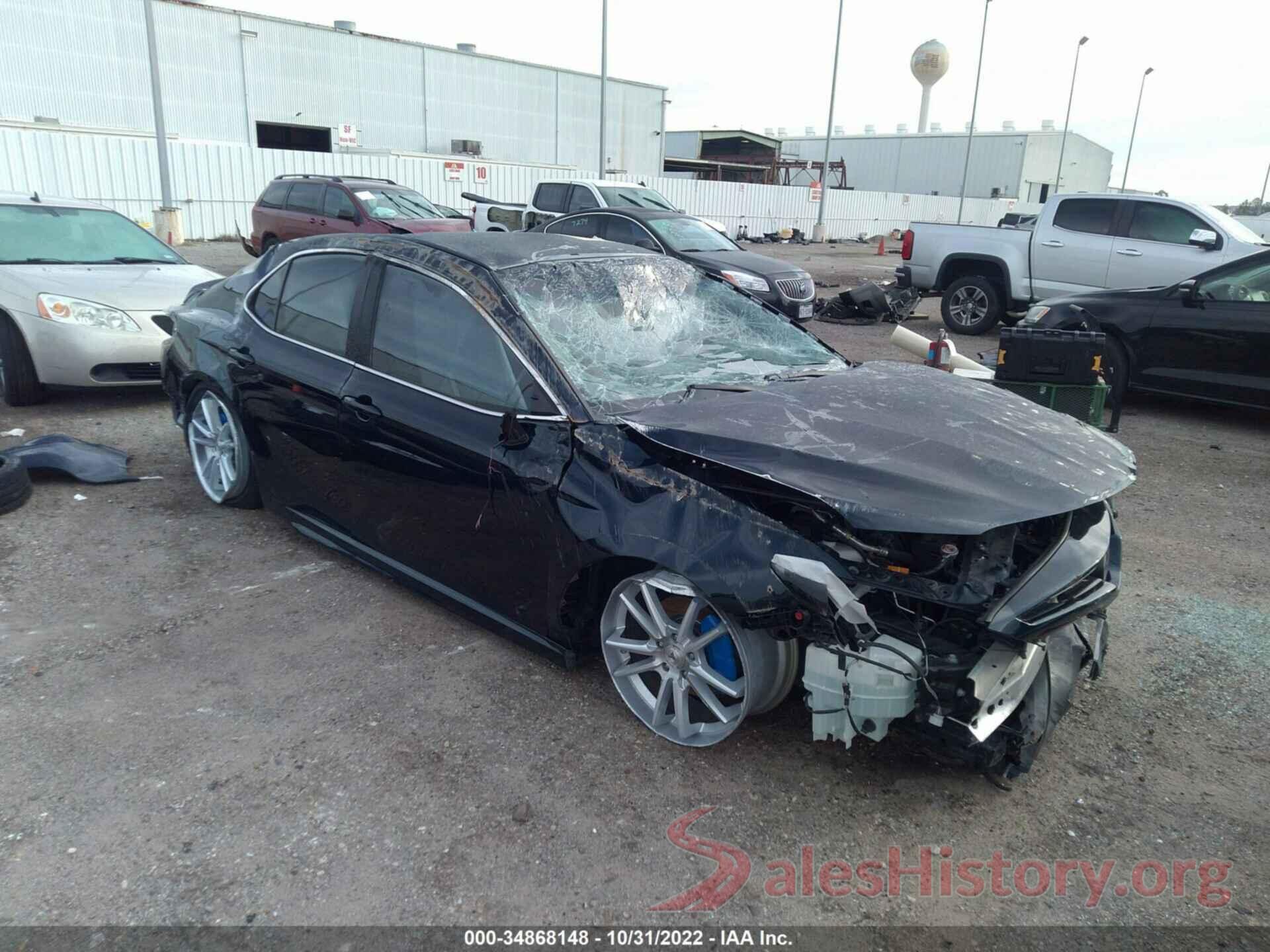 4T1B11HK4JU553838 2018 TOYOTA CAMRY