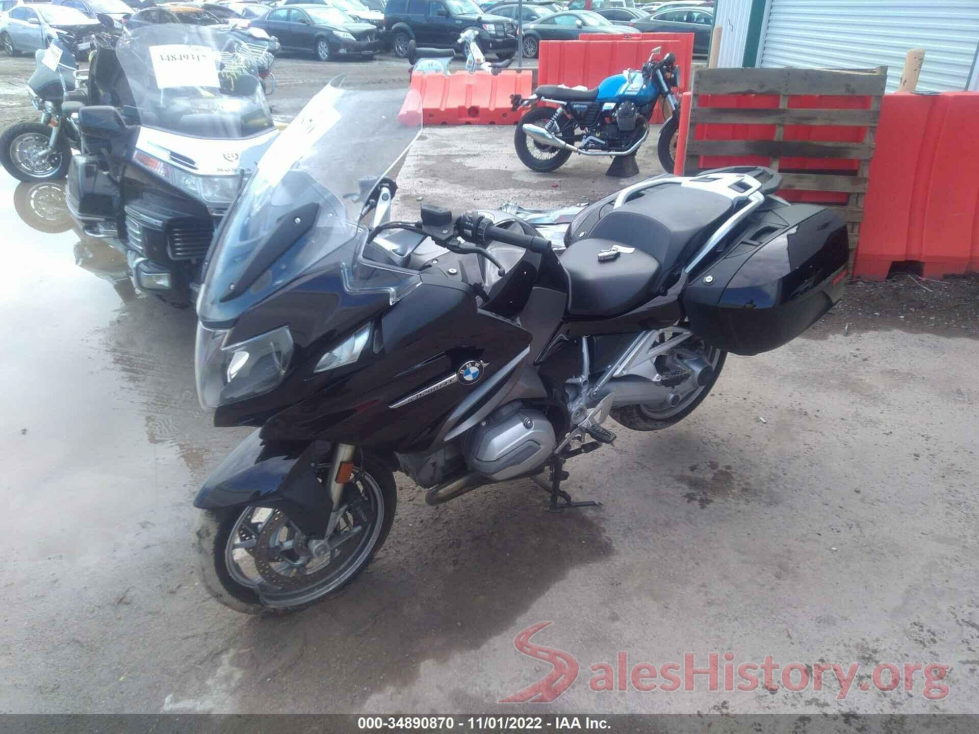 WB10A1306GZ195667 2016 BMW R1200