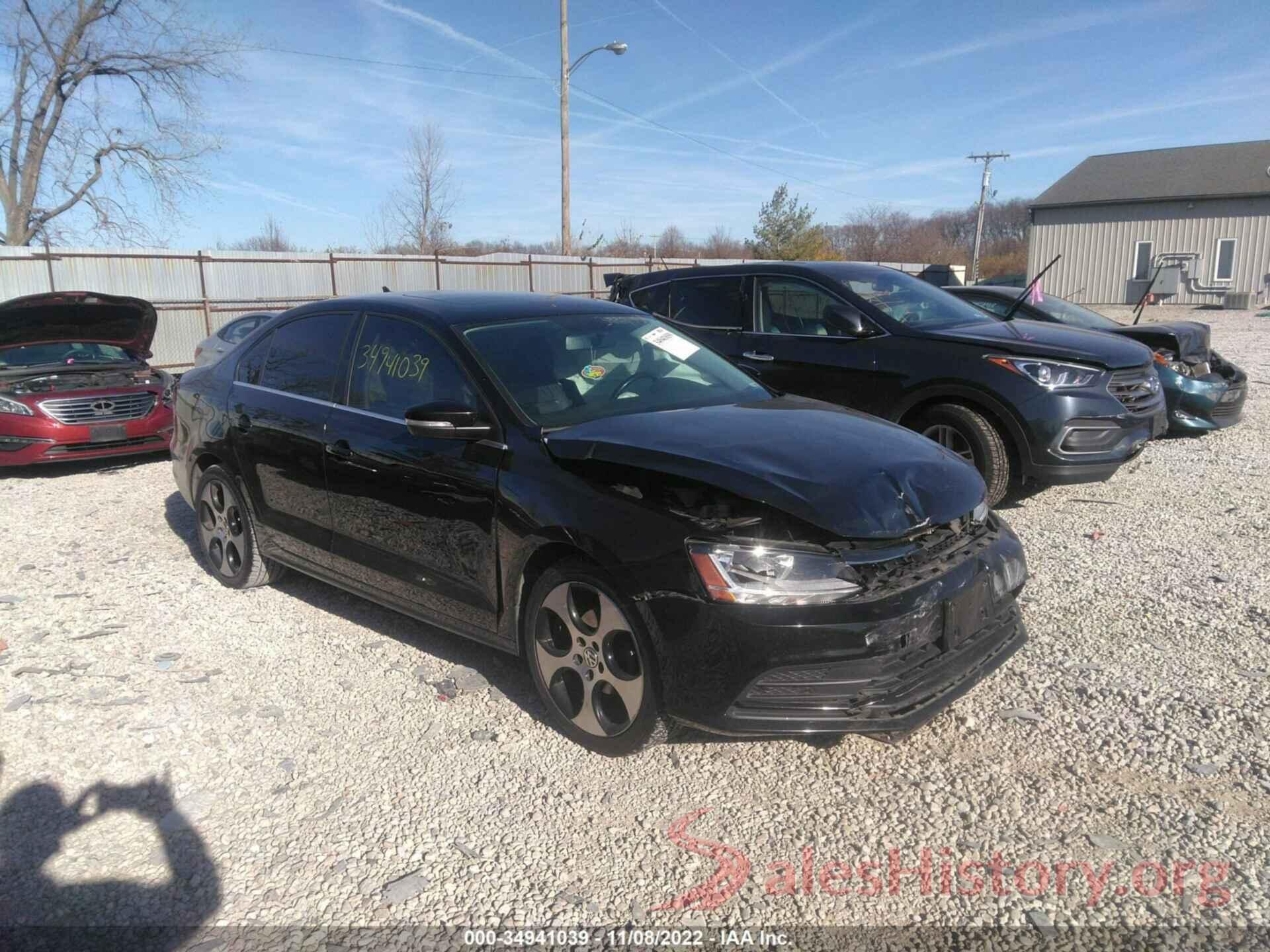 3VWDB7AJ0HM415983 2017 VOLKSWAGEN JETTA