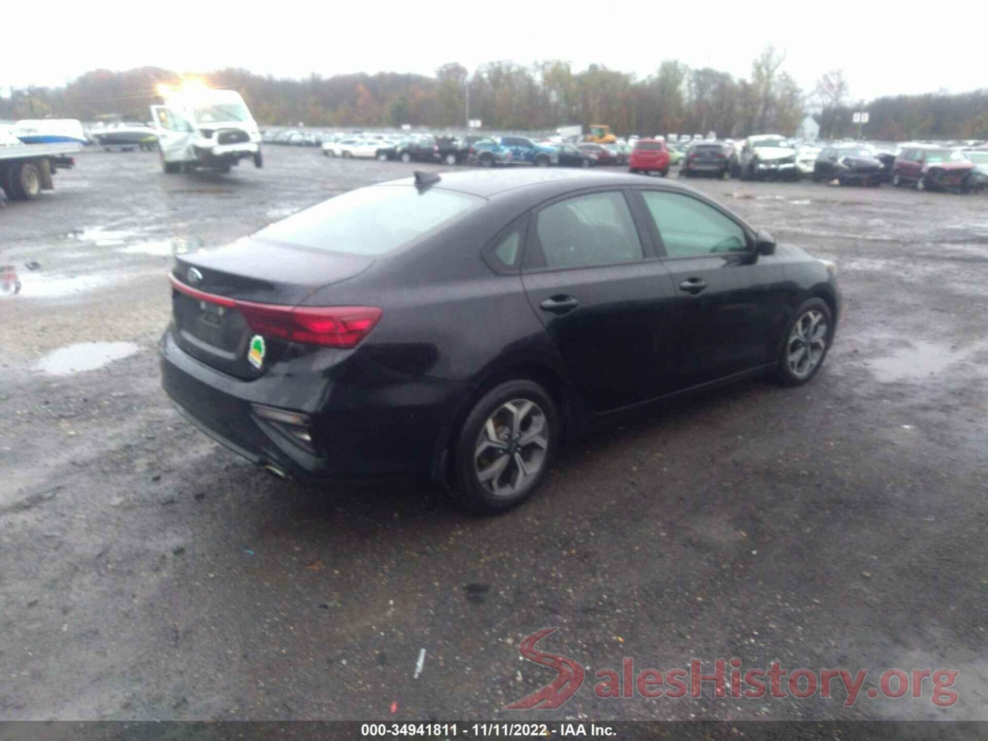 3KPF24AD8KE132527 2019 KIA FORTE