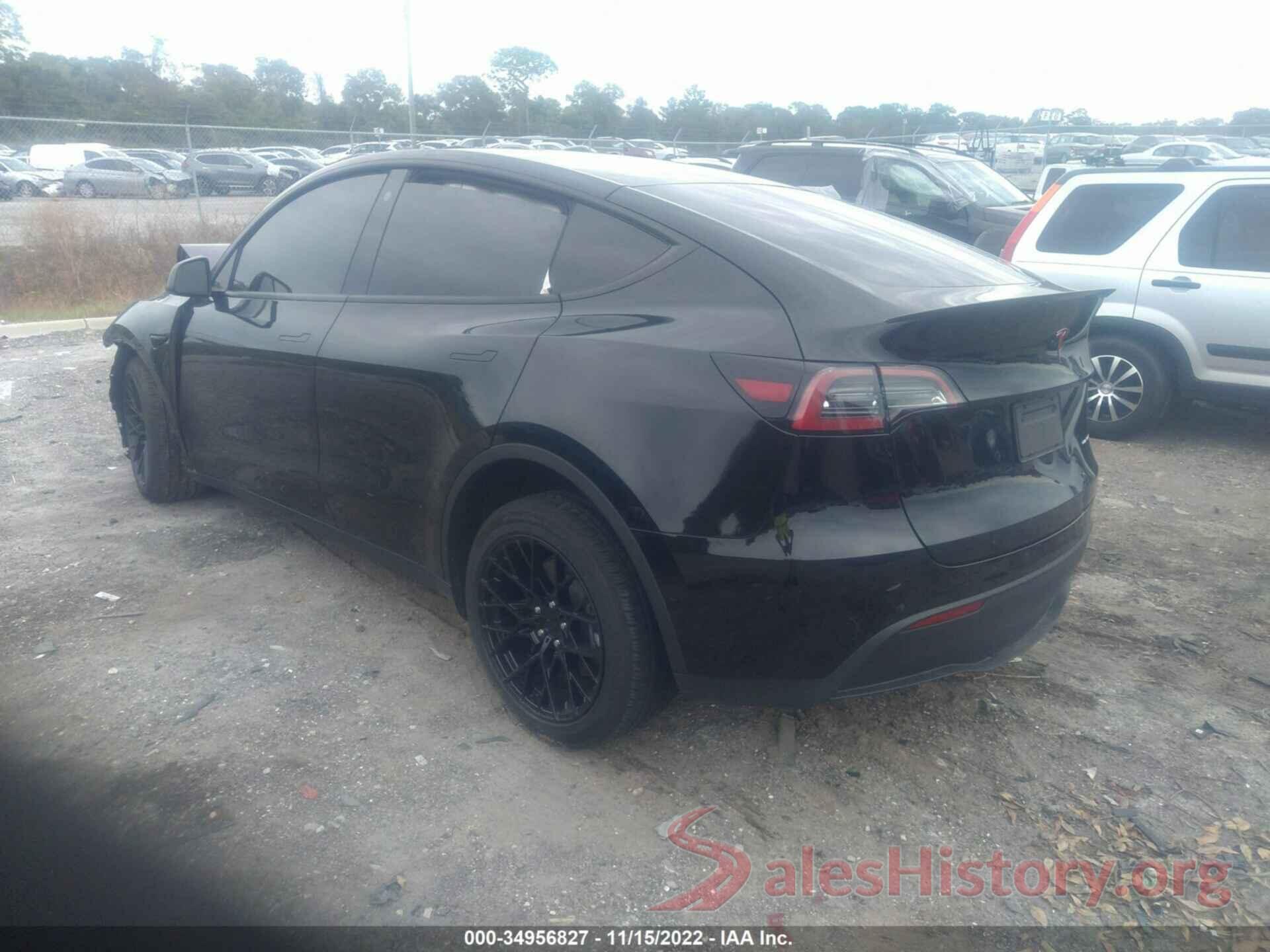 7SAYGDEE5NF395976 2022 TESLA MODEL Y