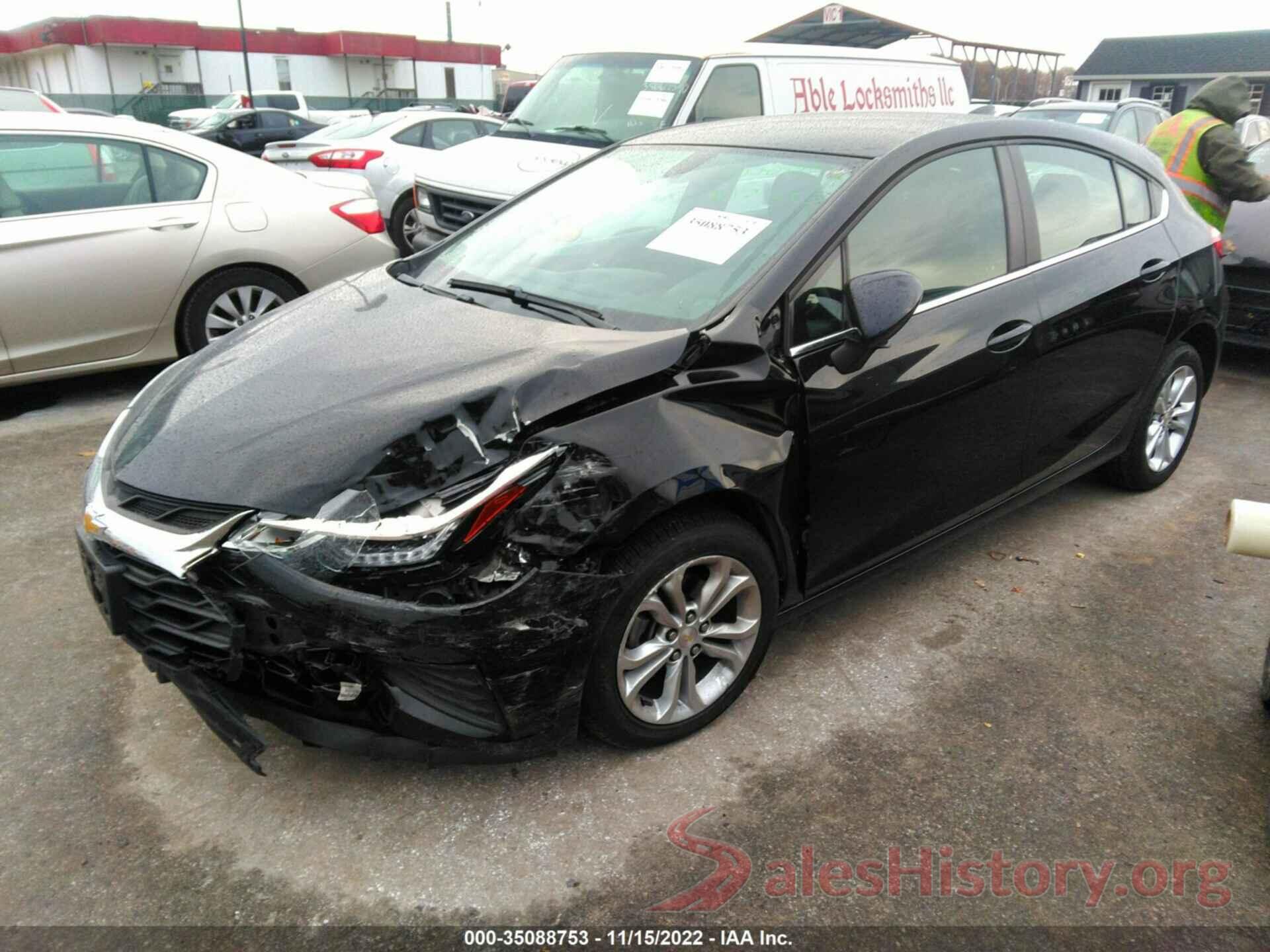 3G1BE6SM8KS577568 2019 CHEVROLET CRUZE