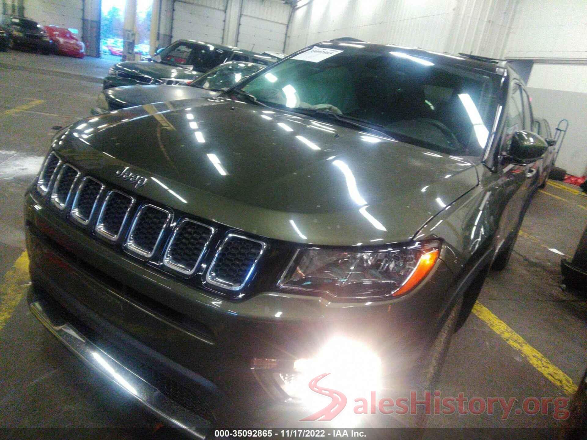 3C4NJDCB3JT418712 2018 JEEP COMPASS