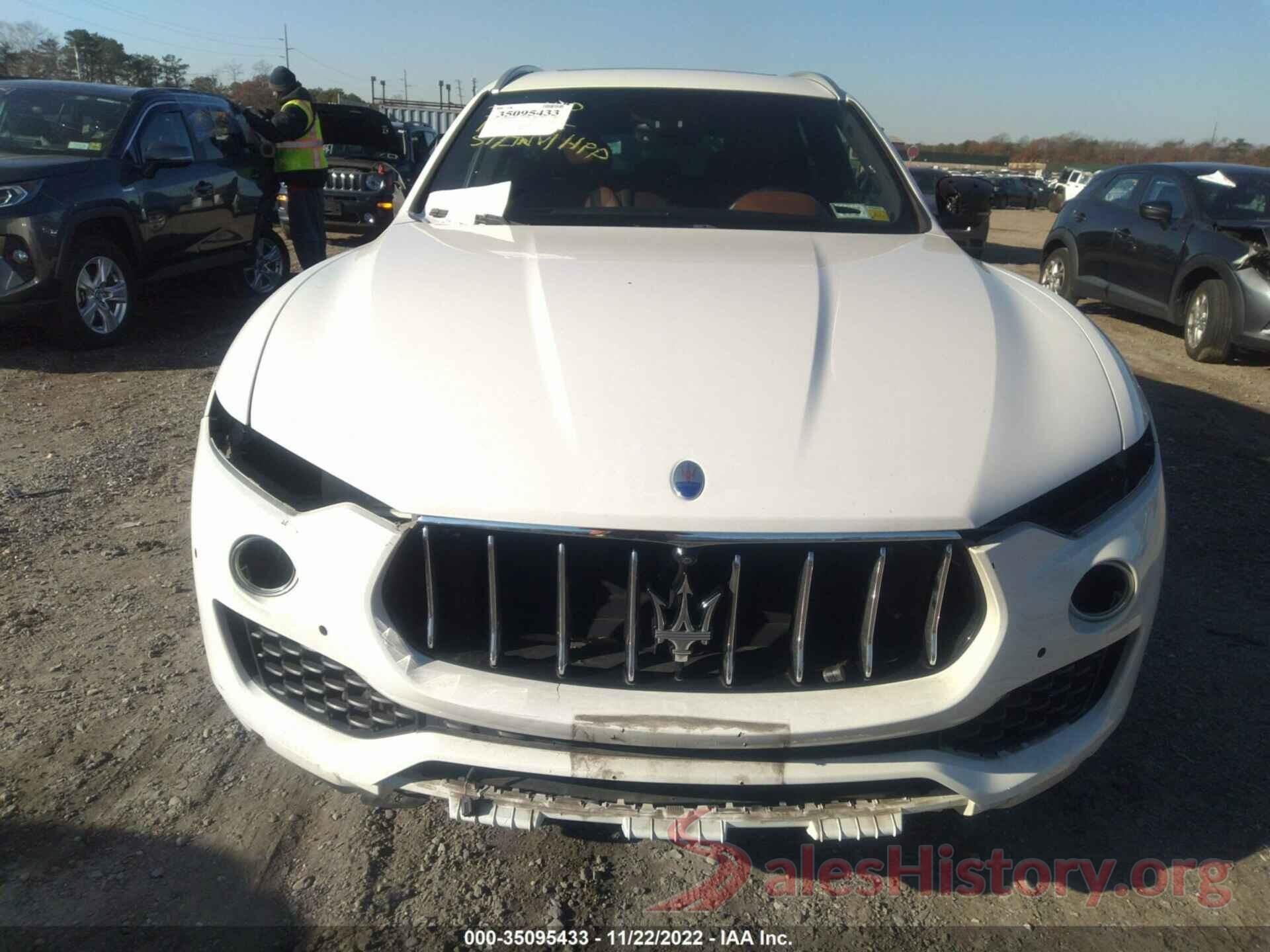 ZN661YUL0HX222744 2017 MASERATI LEVANTE