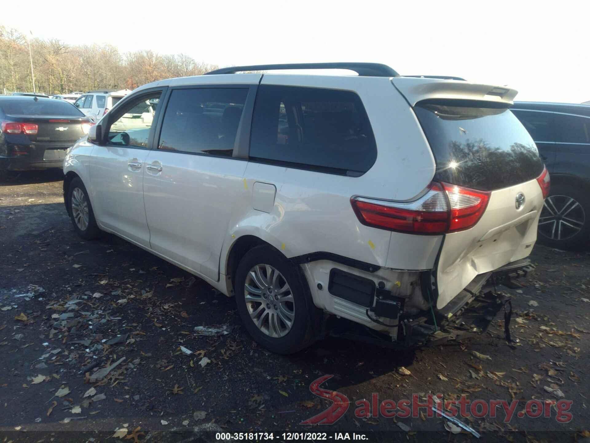 5TDYZ3DC2HS814562 2017 TOYOTA SIENNA