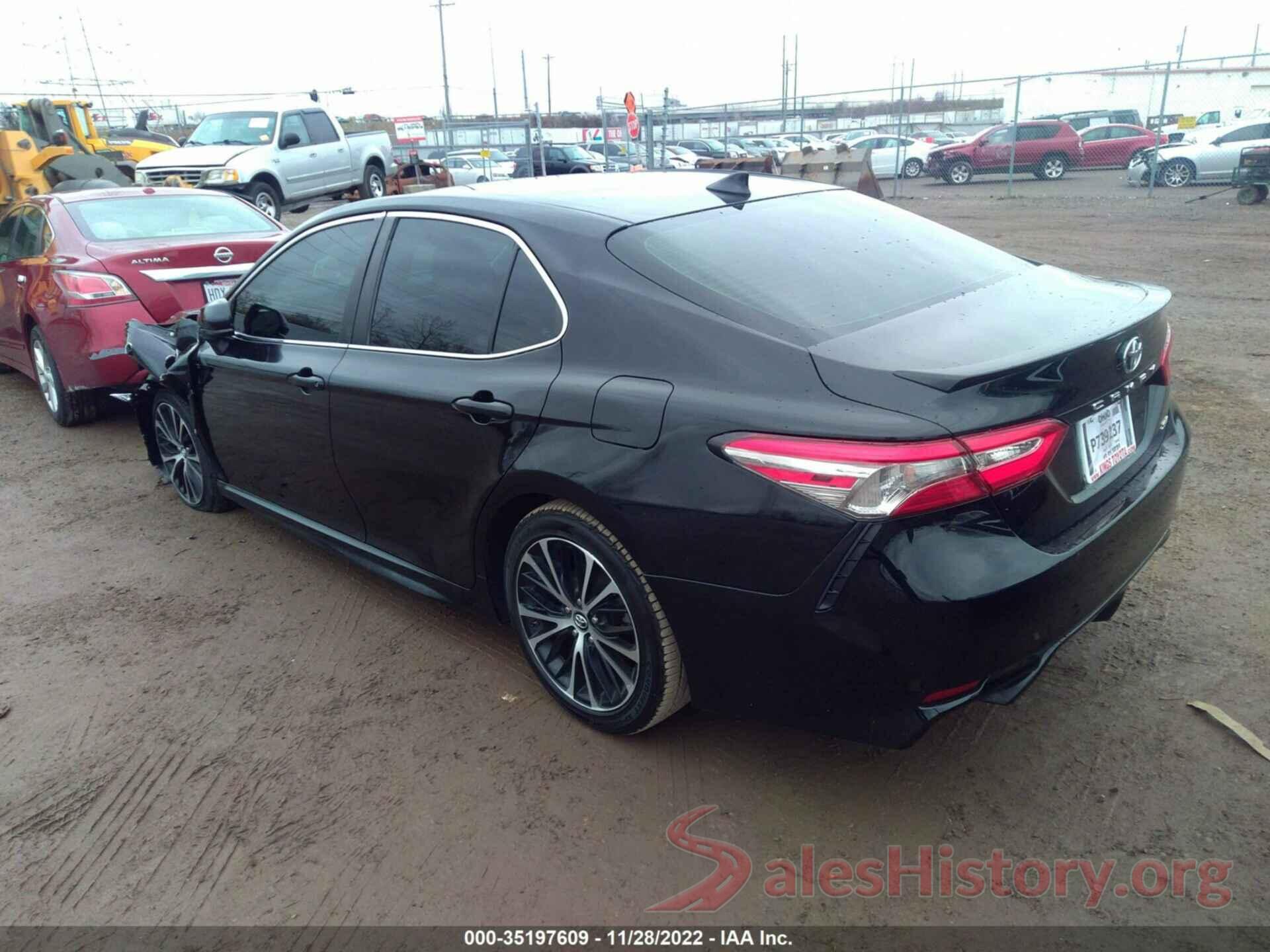 4T1B11HK1KU249982 2019 TOYOTA CAMRY