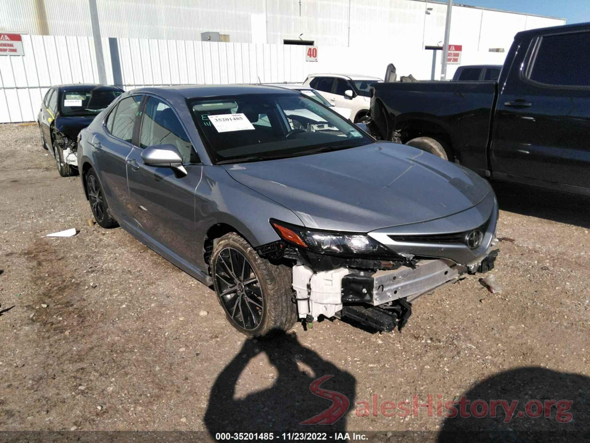 4T1G11AK0MU517925 2021 TOYOTA CAMRY