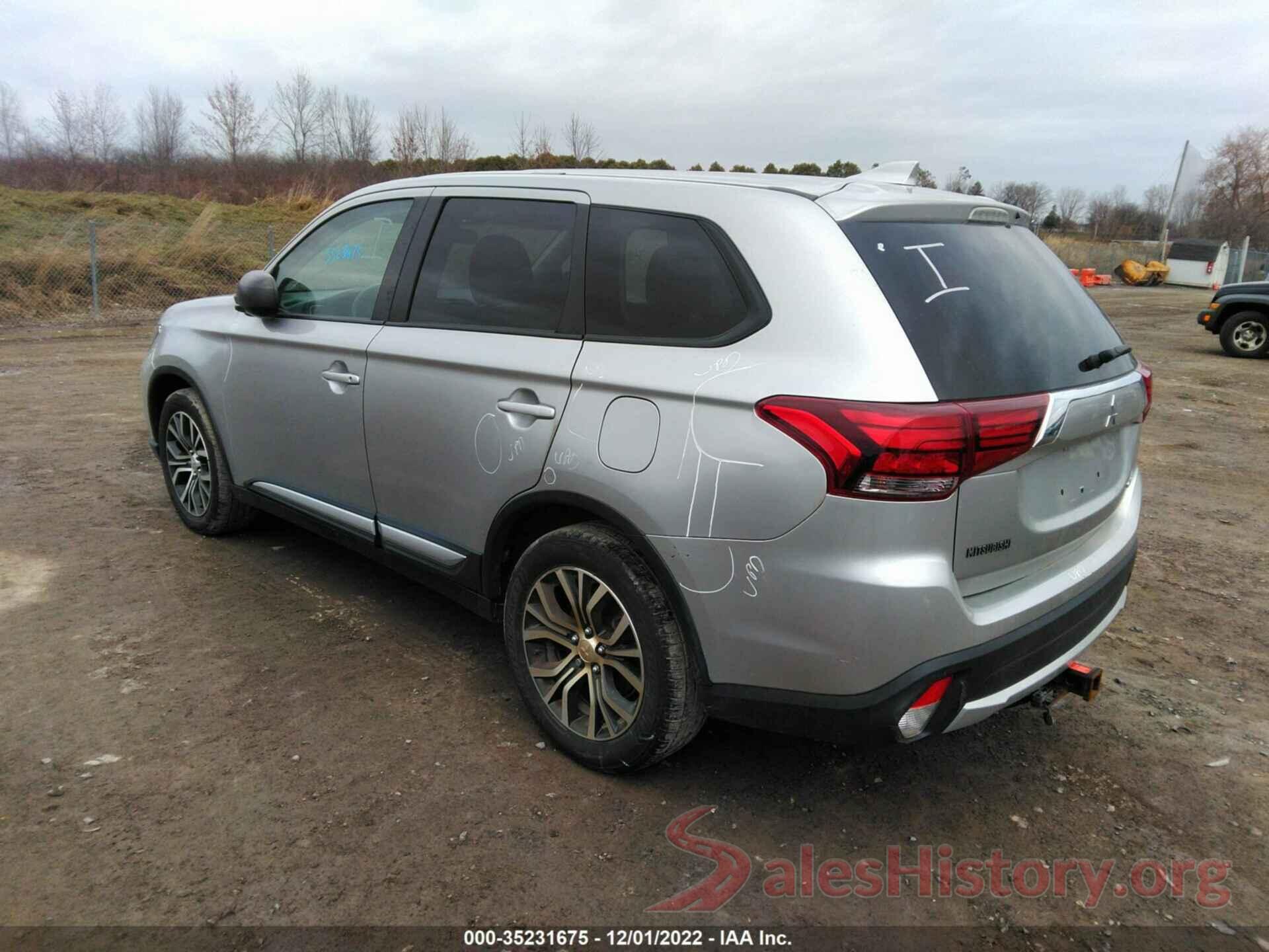 JA4AZ3A35JJ006256 2018 MITSUBISHI OUTLANDER