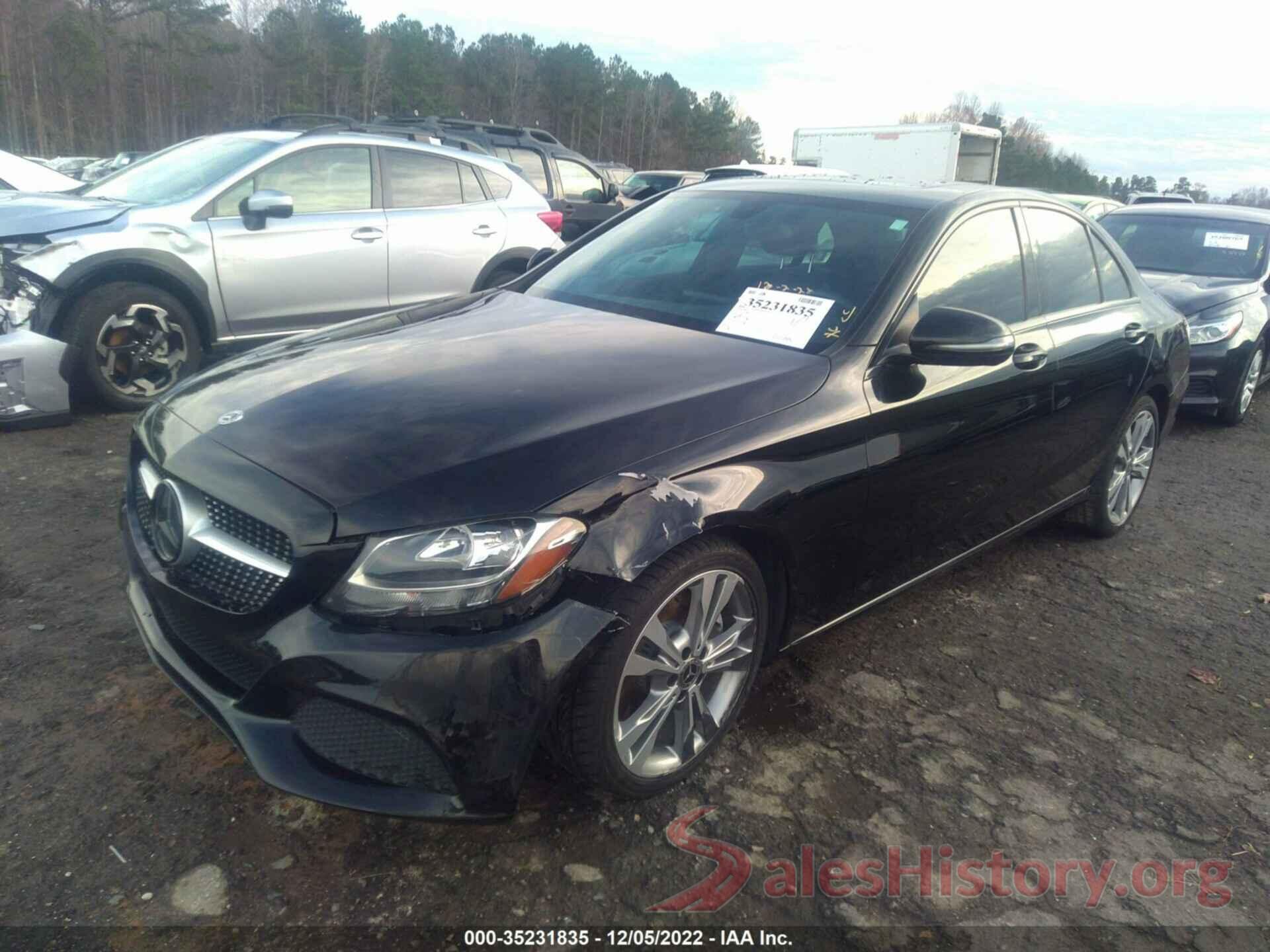 55SWF4JB9JU235935 2018 MERCEDES-BENZ C-CLASS