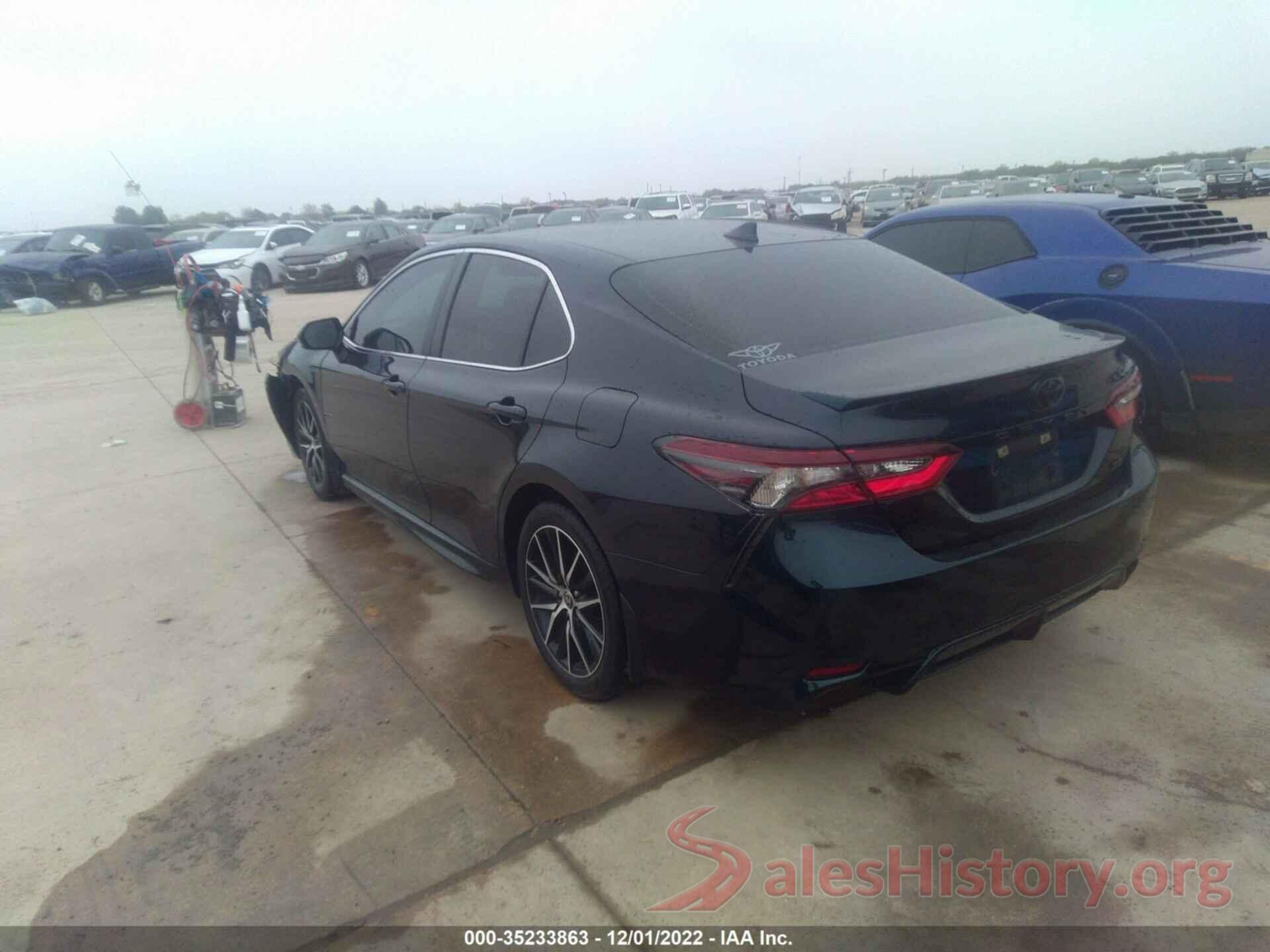 4T1G11AK1MU493067 2021 TOYOTA CAMRY