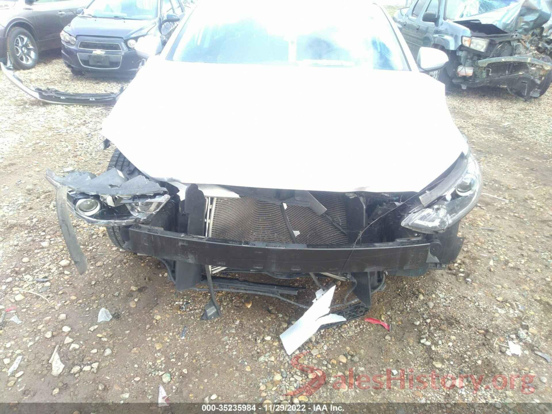 5NPD84LF4JH369238 2018 HYUNDAI ELANTRA