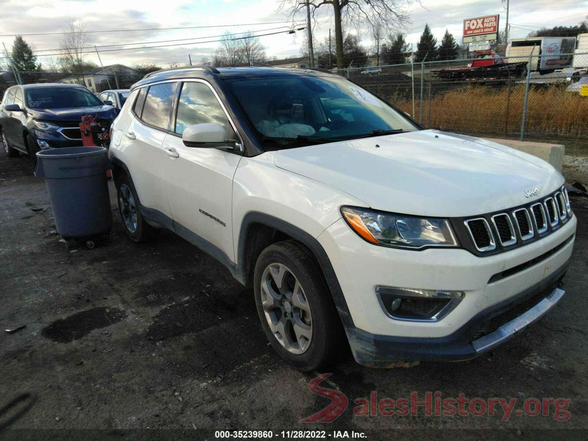 3C4NJDCB1JT456262 2018 JEEP COMPASS