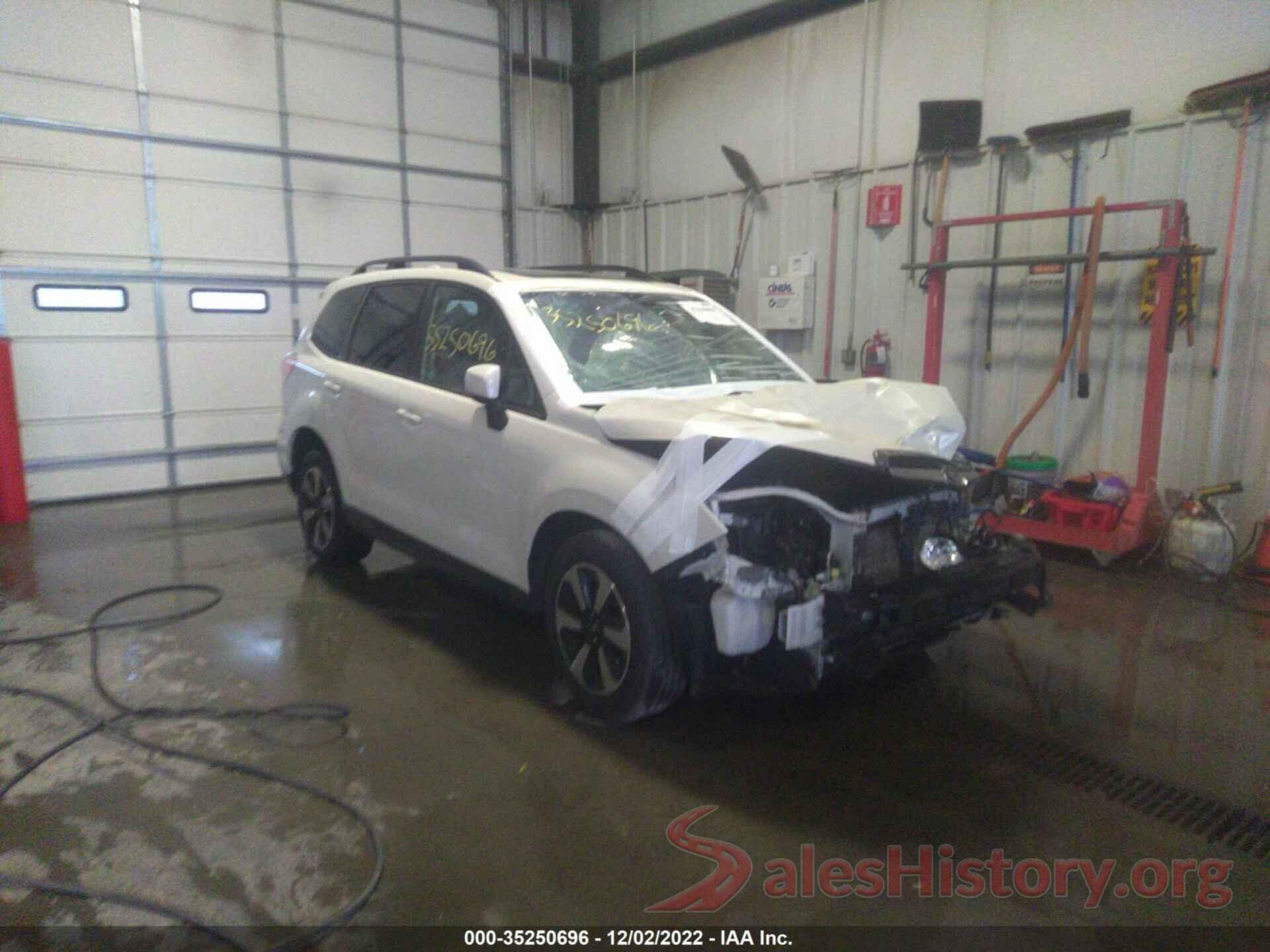 JF2SJAEC4HH562352 2017 SUBARU FORESTER