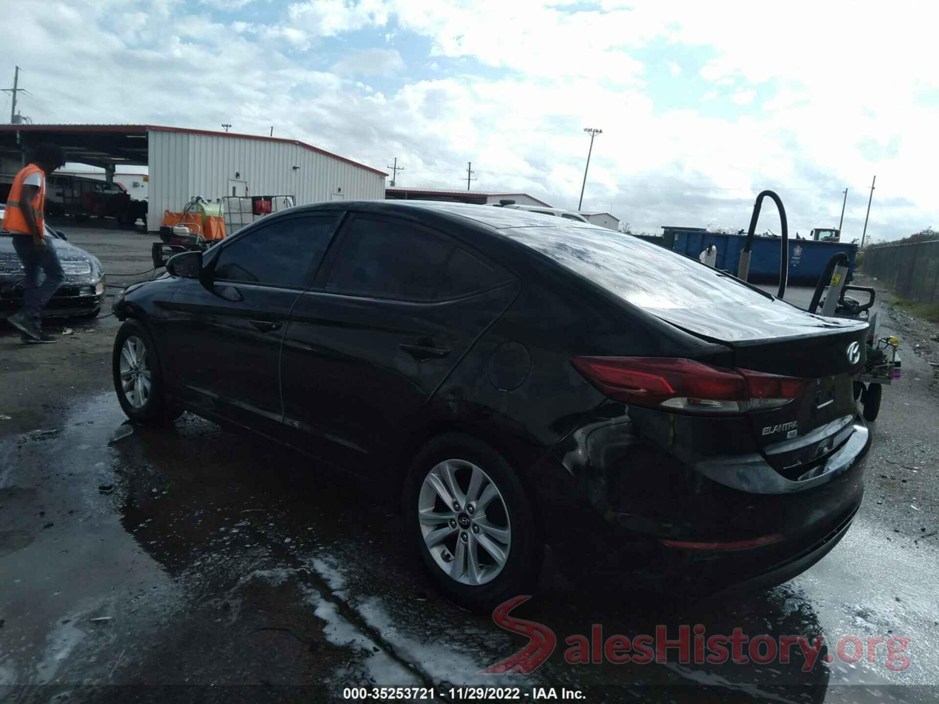 KMHD74LF9JU562974 2018 HYUNDAI ELANTRA