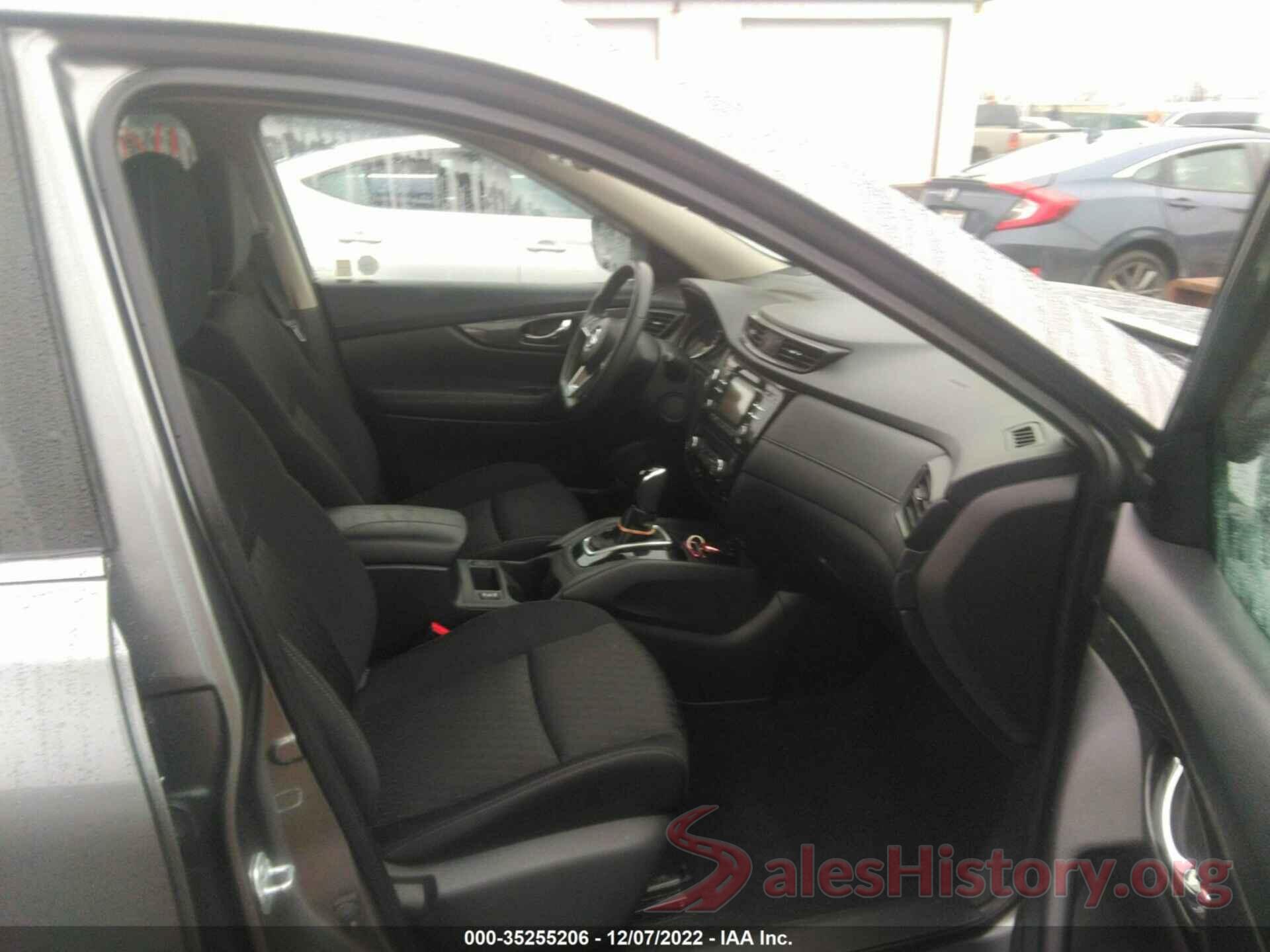 KNMAT2MV4HP556053 2017 NISSAN ROGUE