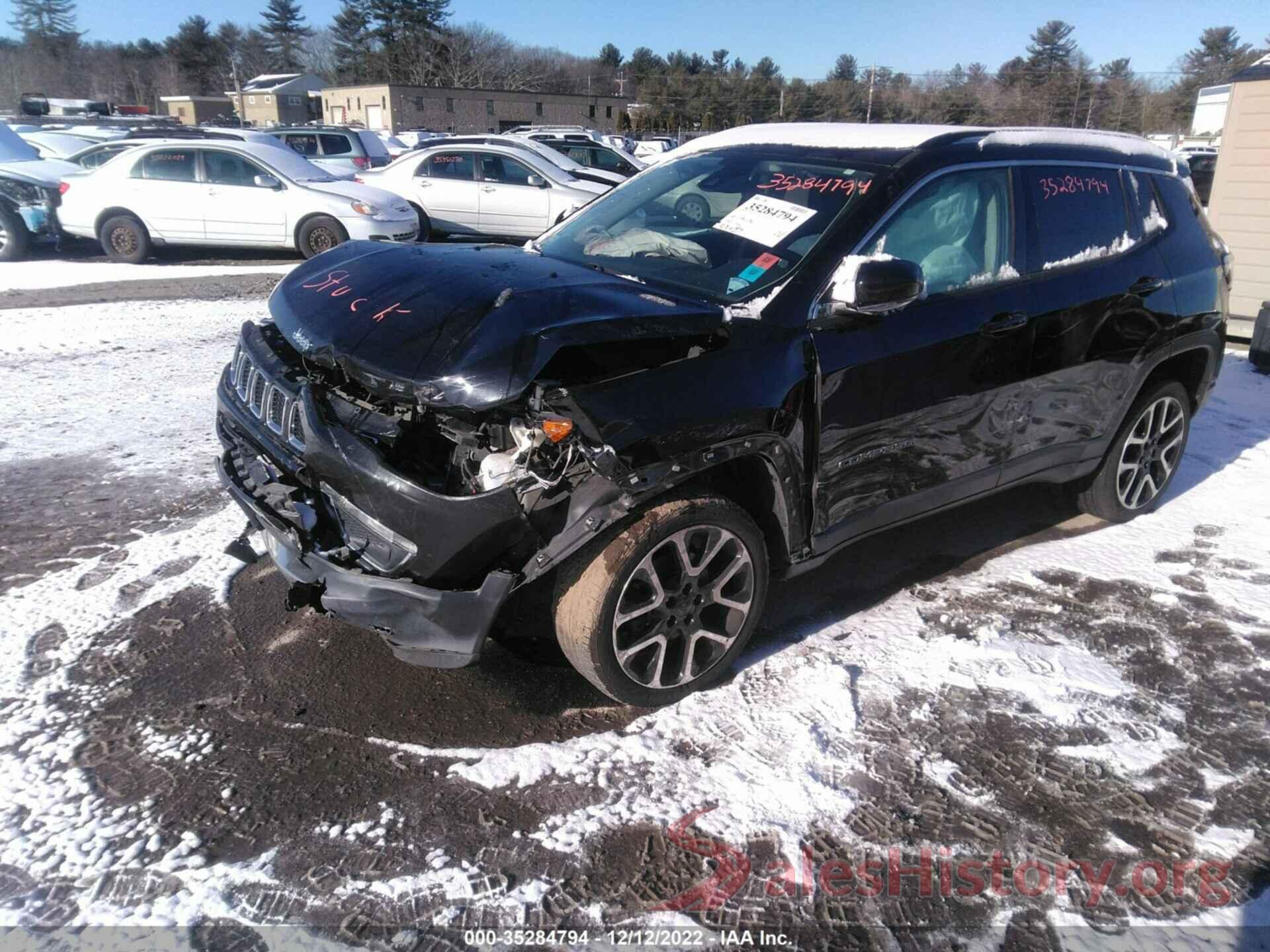 3C4NJDCB2JT206495 2018 JEEP COMPASS