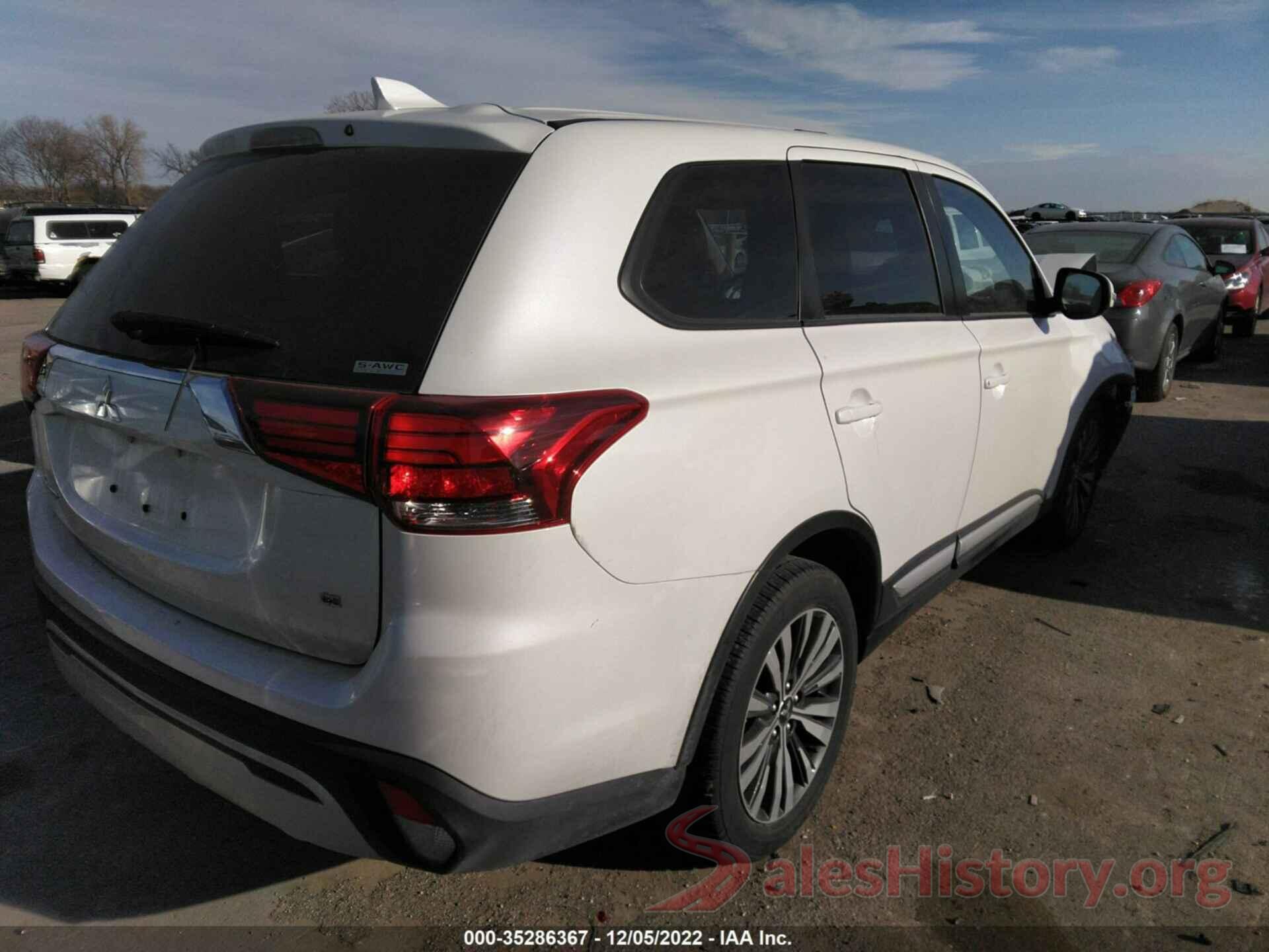 JA4AZ3A39LZ039135 2020 MITSUBISHI OUTLANDER