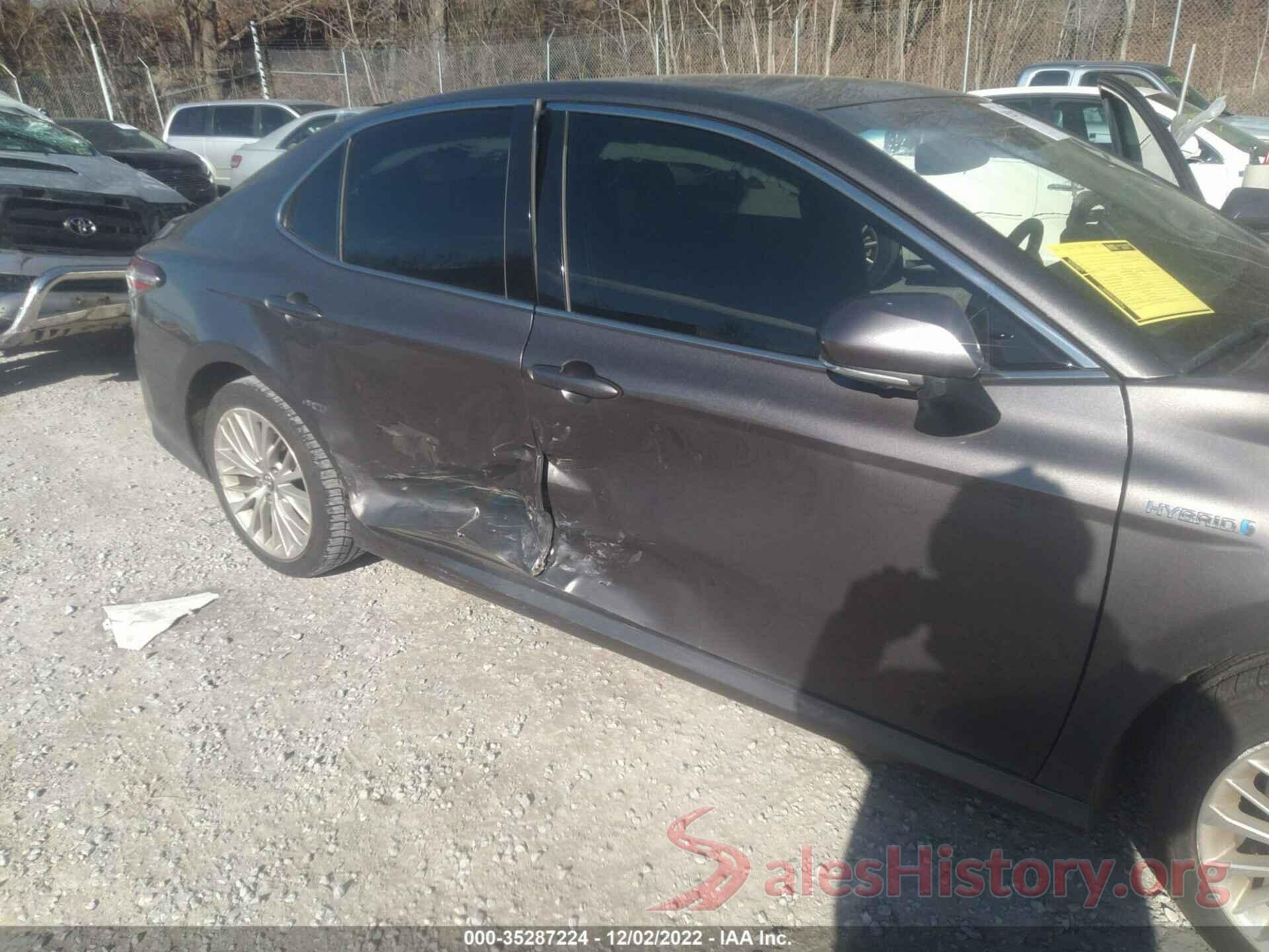 4T1B21HK6JU005238 2018 TOYOTA CAMRY