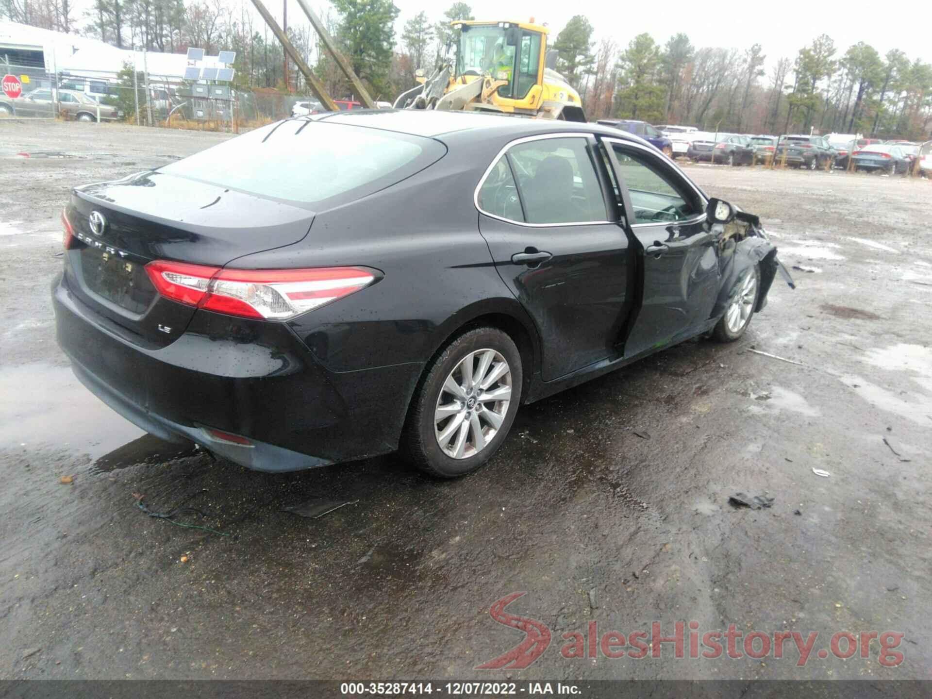 4T1B11HK4JU004382 2018 TOYOTA CAMRY