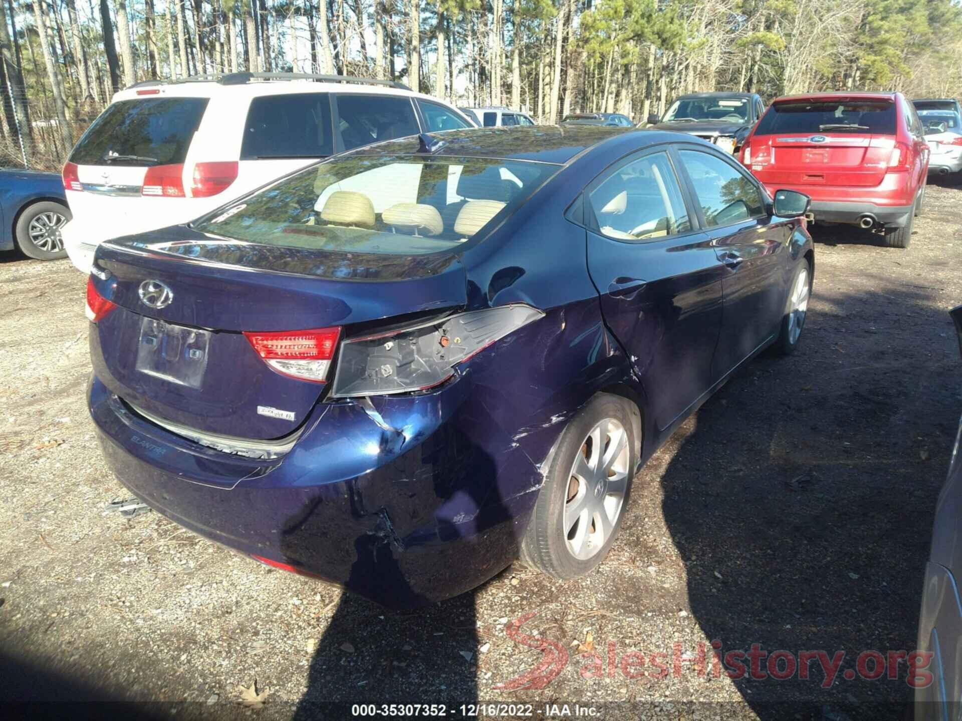 5NPDH4AE0DH203765 2013 HYUNDAI ELANTRA