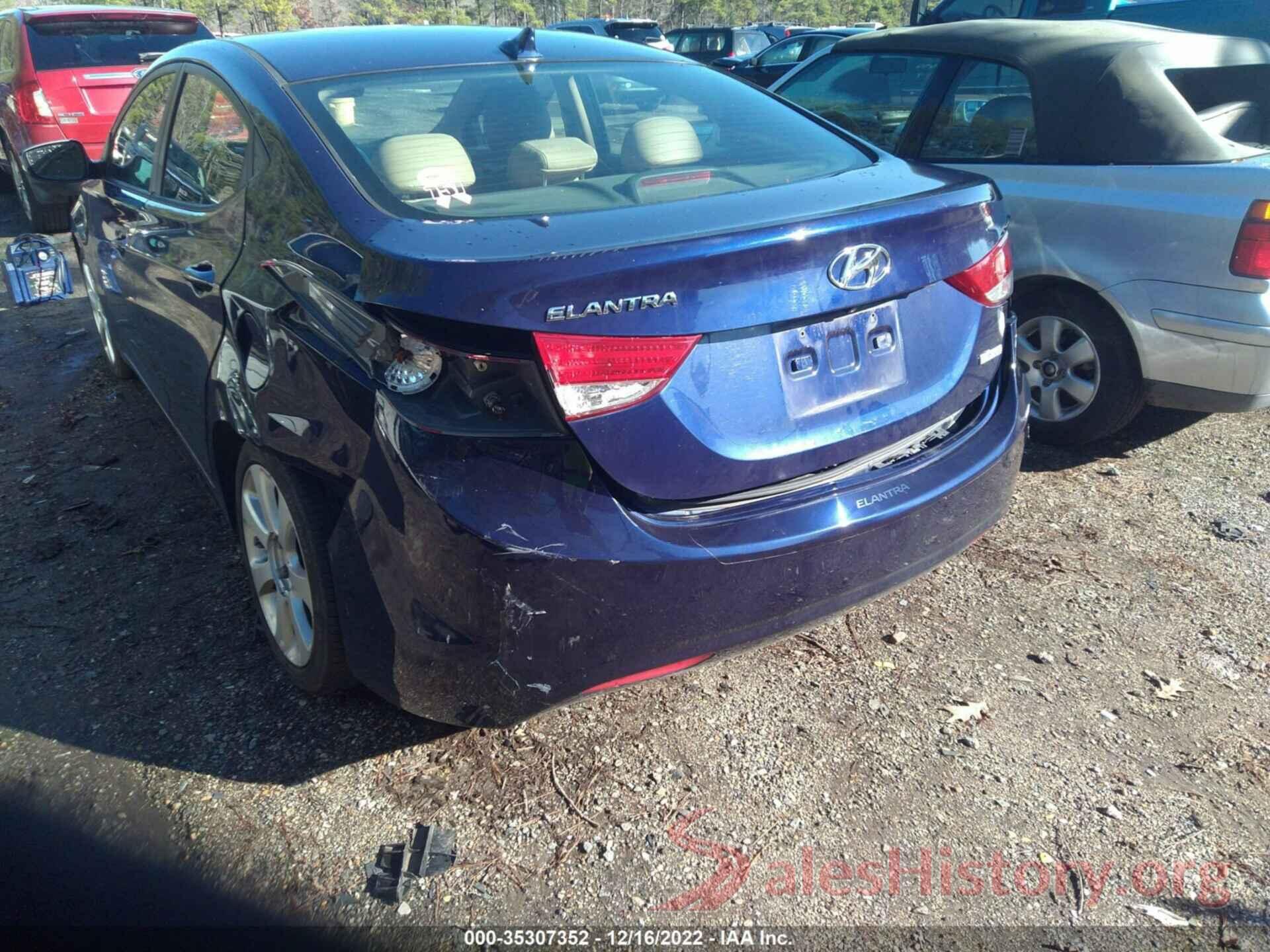 5NPDH4AE0DH203765 2013 HYUNDAI ELANTRA