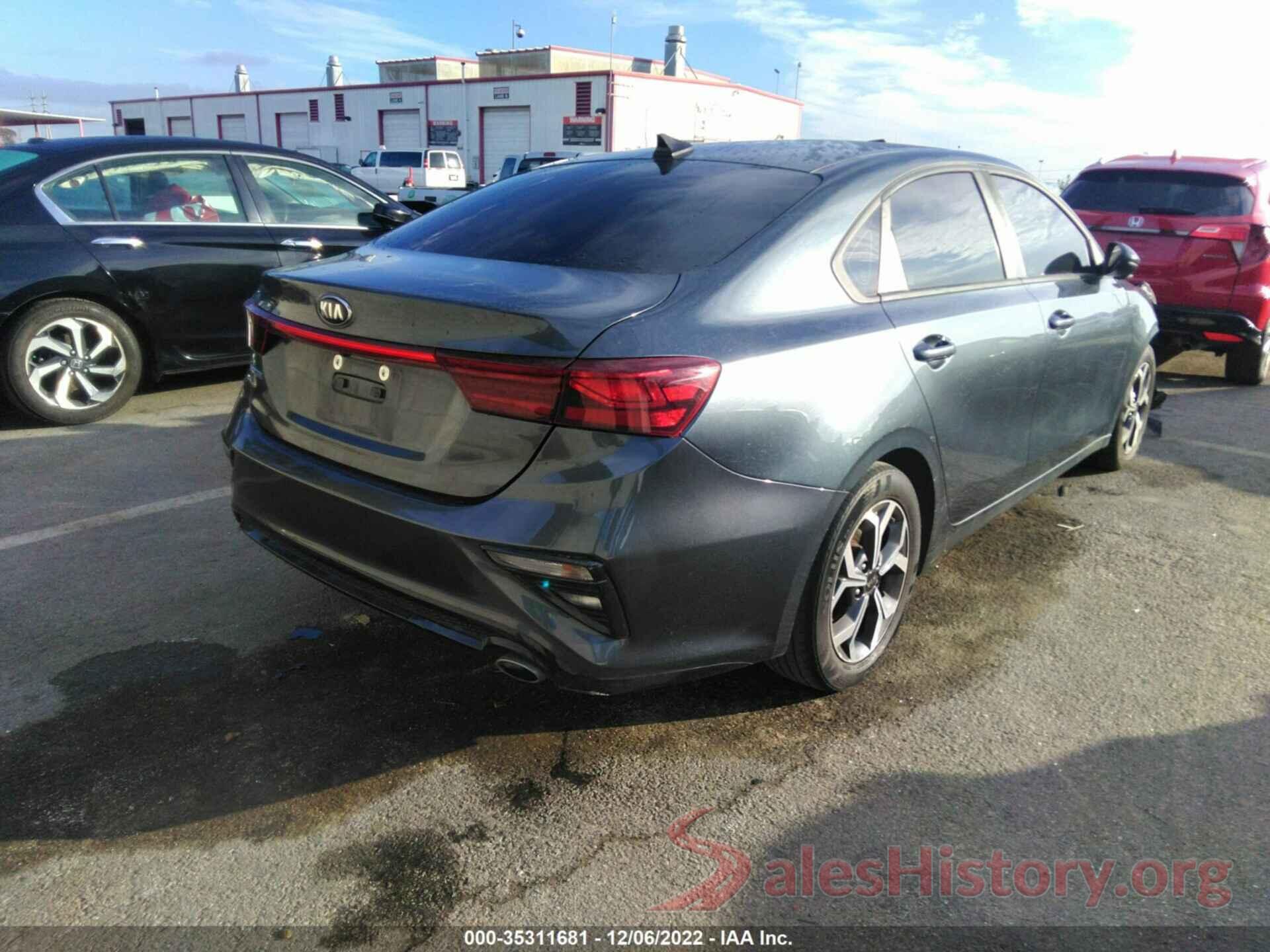 3KPF24AD3KE121290 2019 KIA FORTE