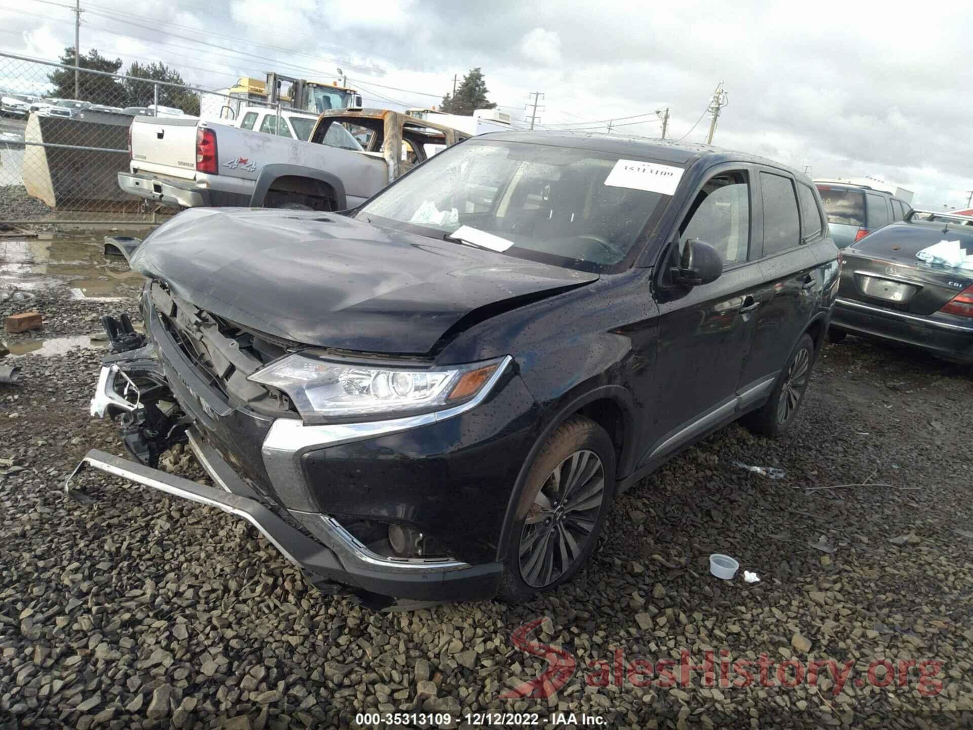 JA4AZ3A39LZ007656 2020 MITSUBISHI OUTLANDER