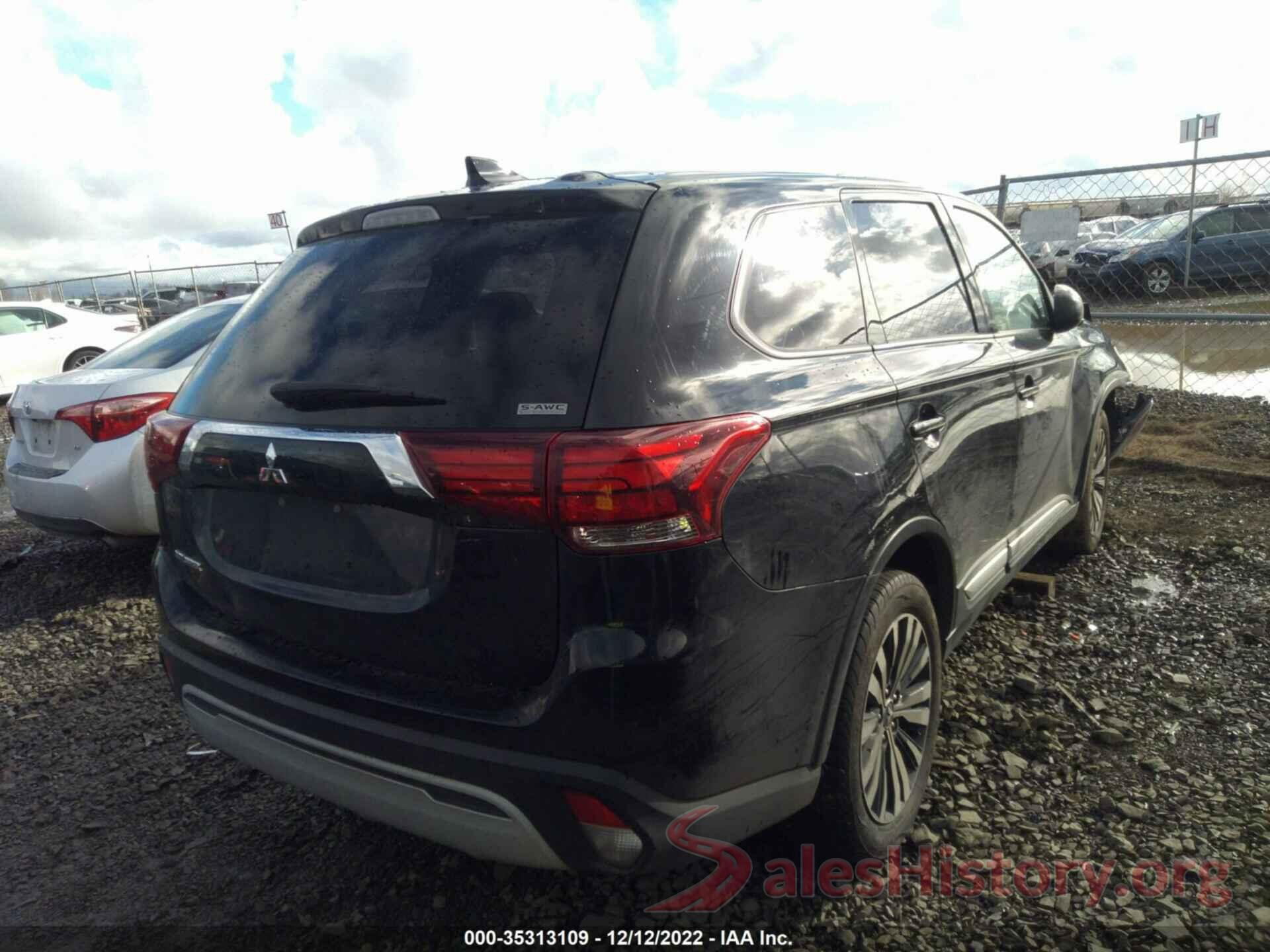 JA4AZ3A39LZ007656 2020 MITSUBISHI OUTLANDER