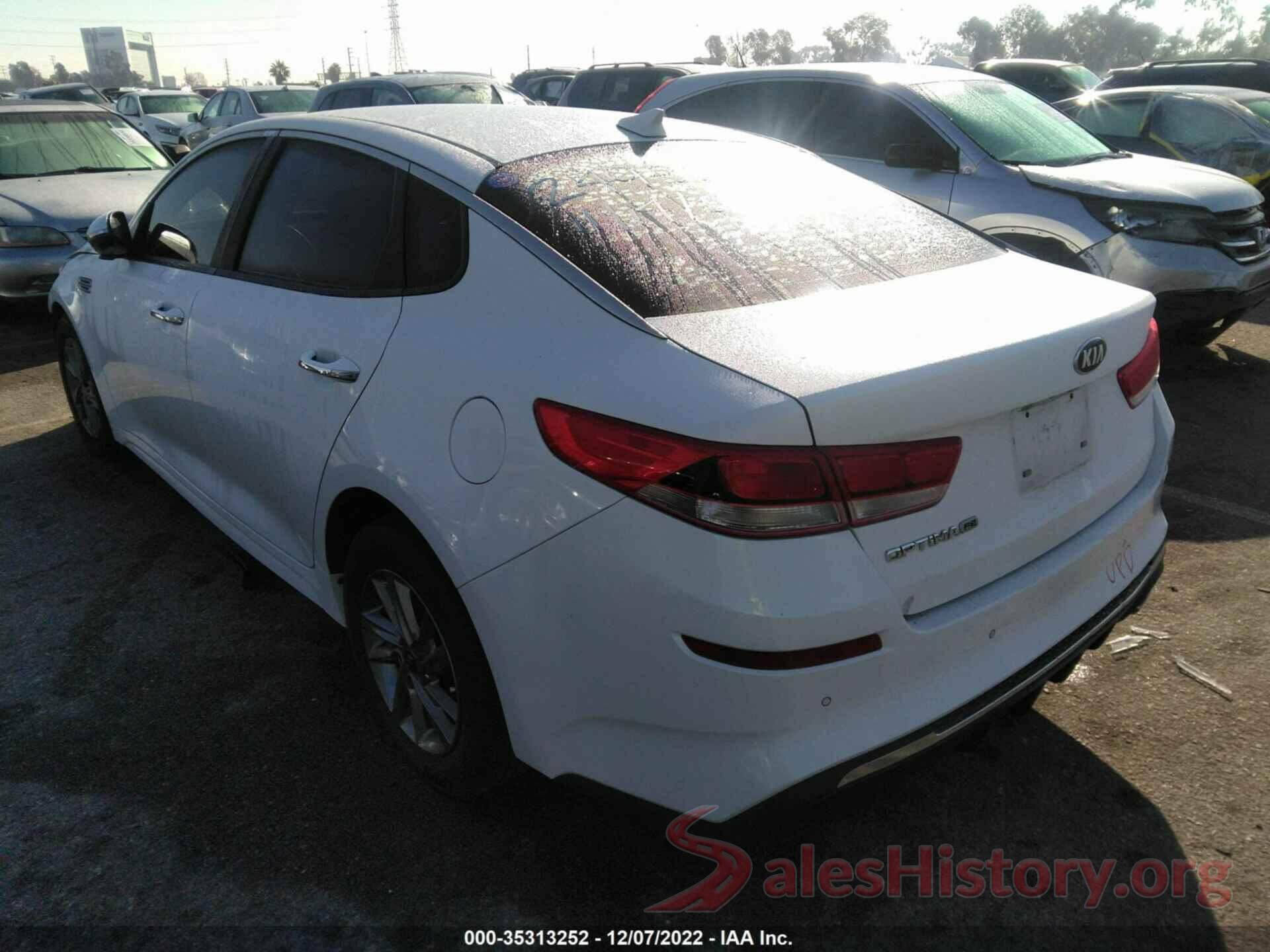 5XXGT4L32KG339105 2019 KIA OPTIMA