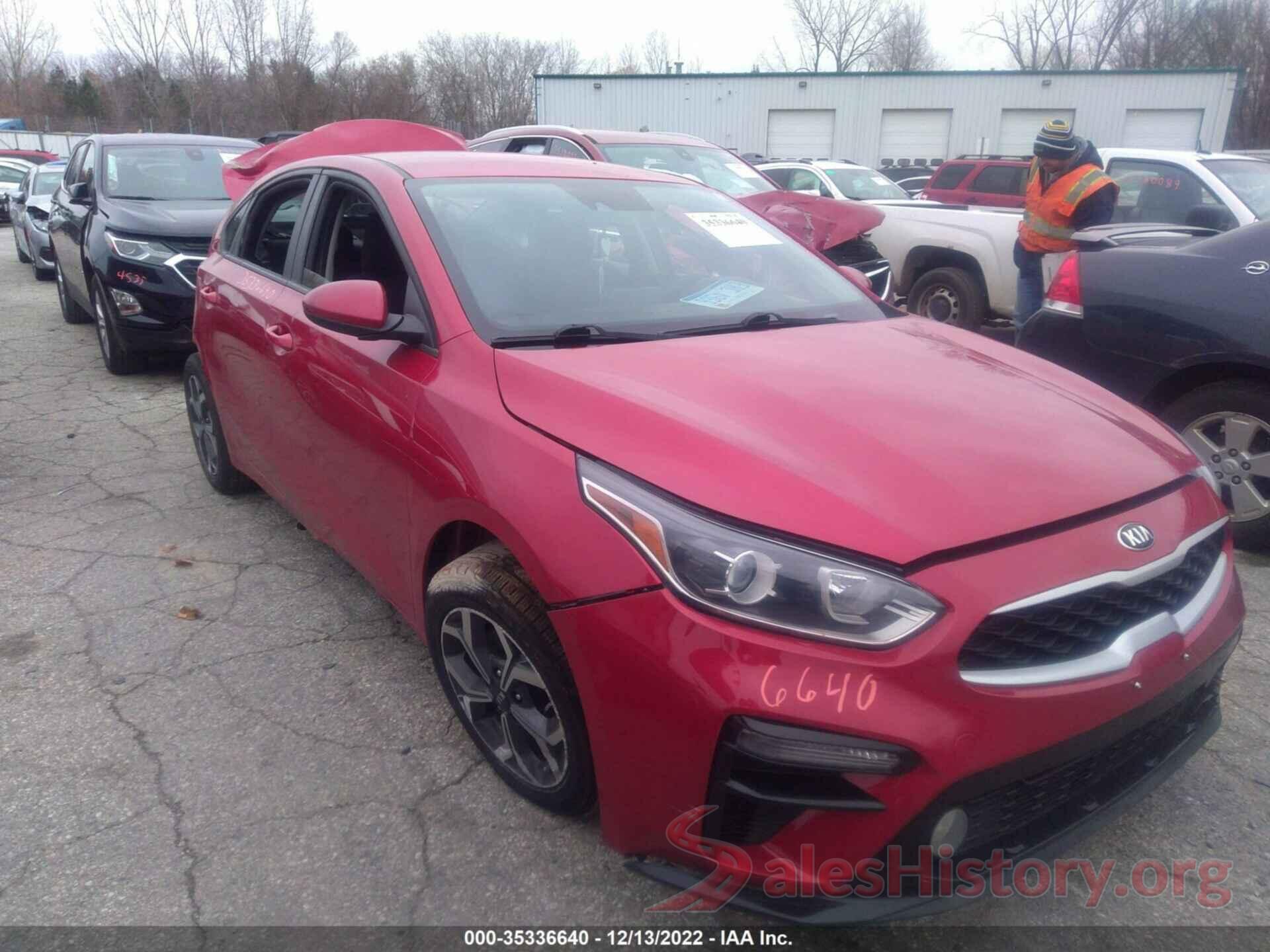 3KPF24AD2KE126383 2019 KIA FORTE