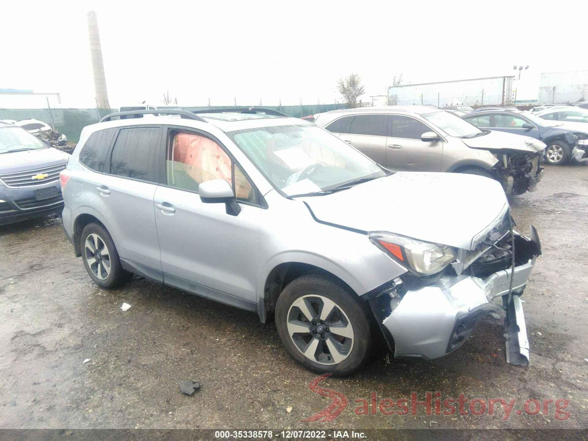 JF2SJAGC7HH485117 2017 SUBARU FORESTER