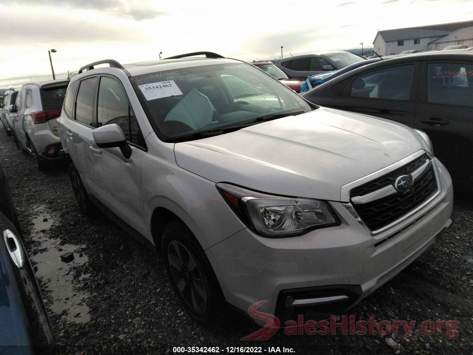 JF2SJAGC8JH573342 2018 SUBARU FORESTER