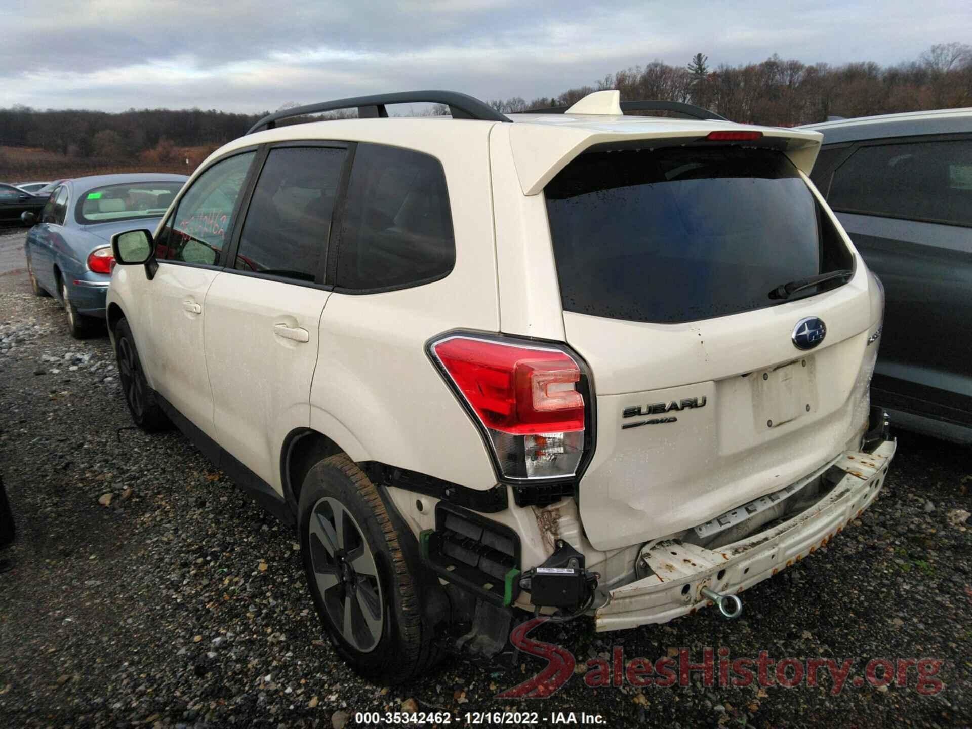 JF2SJAGC8JH573342 2018 SUBARU FORESTER