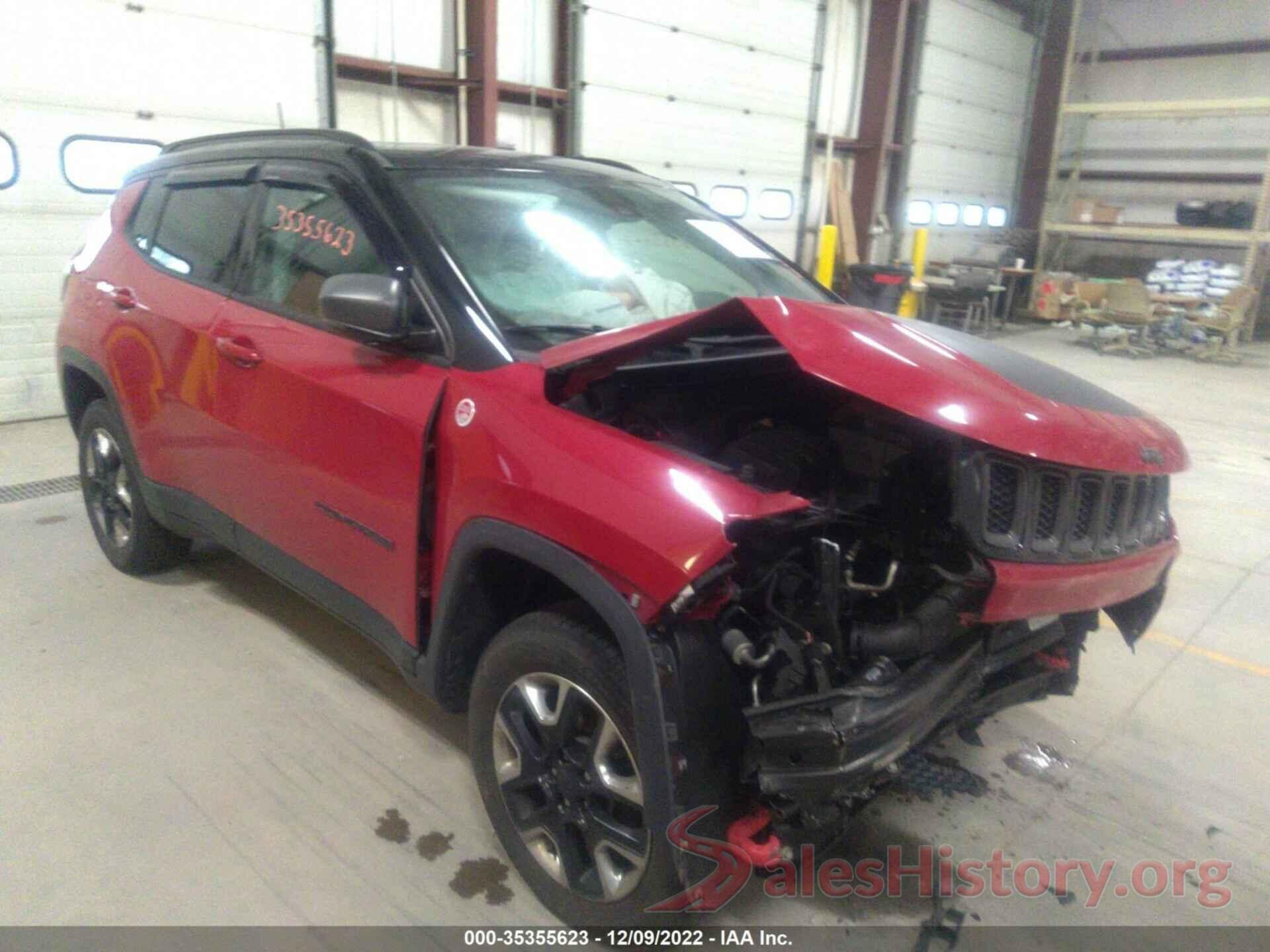 3C4NJDDB8JT362460 2018 JEEP COMPASS