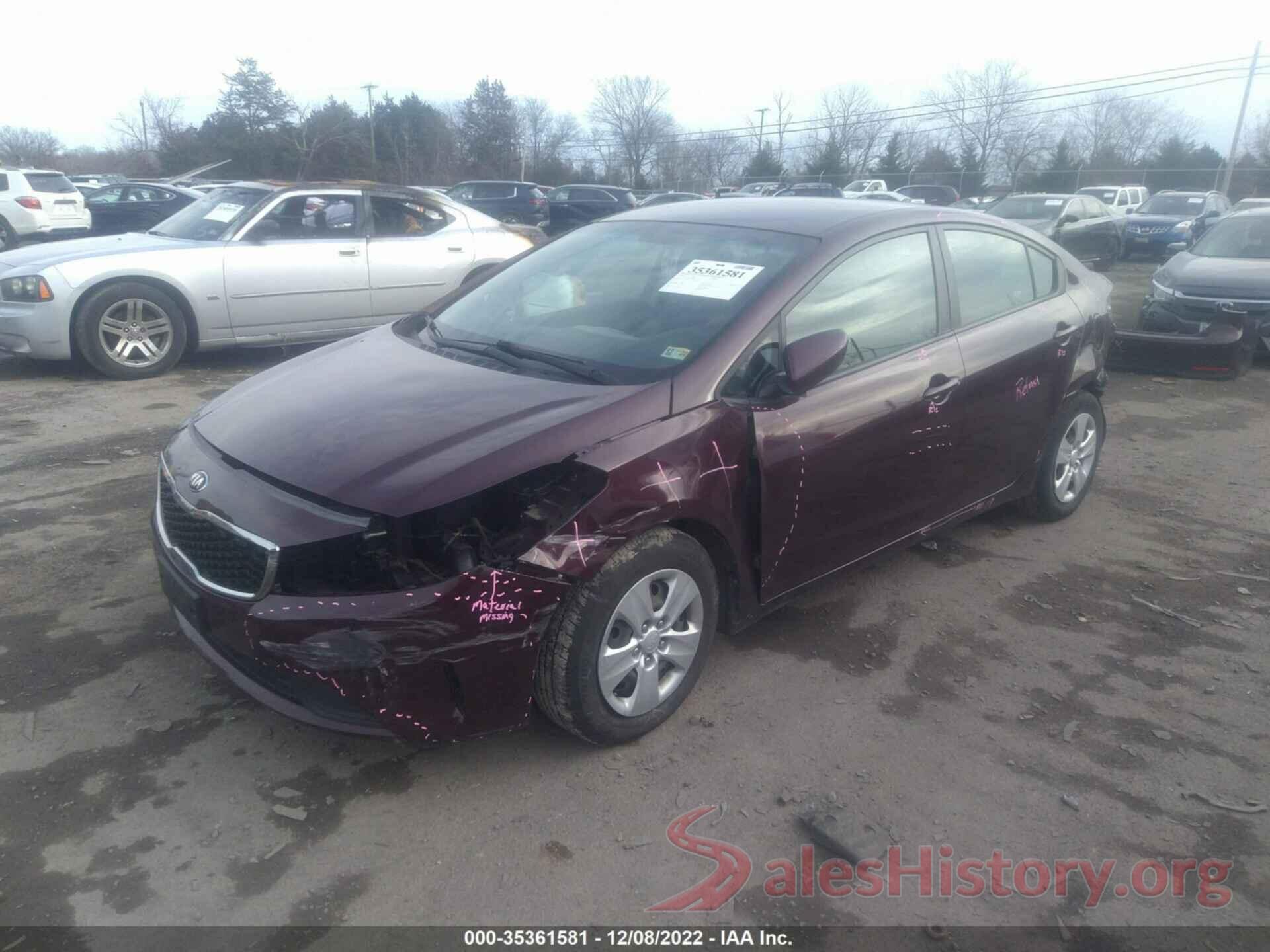 3KPFK4A70JE270488 2018 KIA FORTE