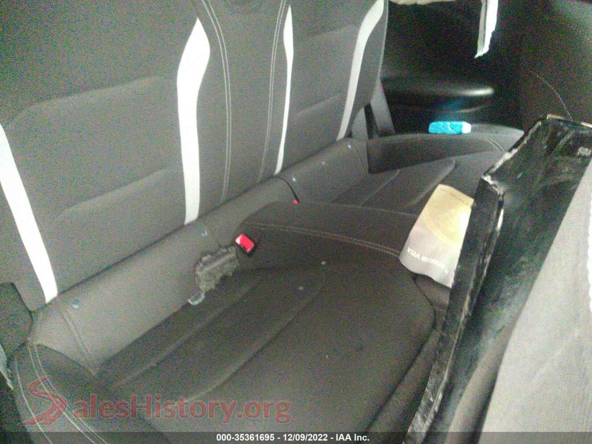 2019 CHEVROLET CAMARO VIN 1G1FB1RXXK0131121, front passenger side