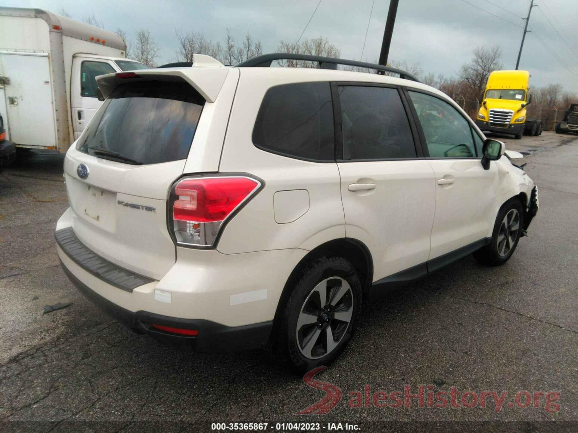 JF2SJAGC1JH543745 2018 SUBARU FORESTER