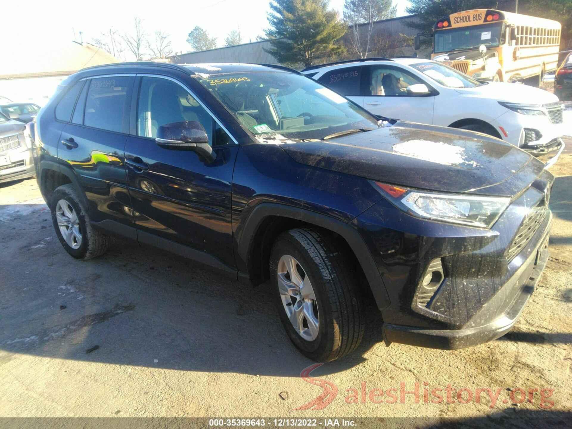 2T3P1RFV9MW167302 2021 TOYOTA RAV4