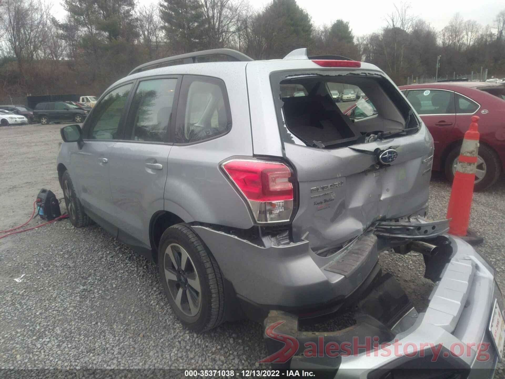 JF2SJABC5HH582565 2017 SUBARU FORESTER