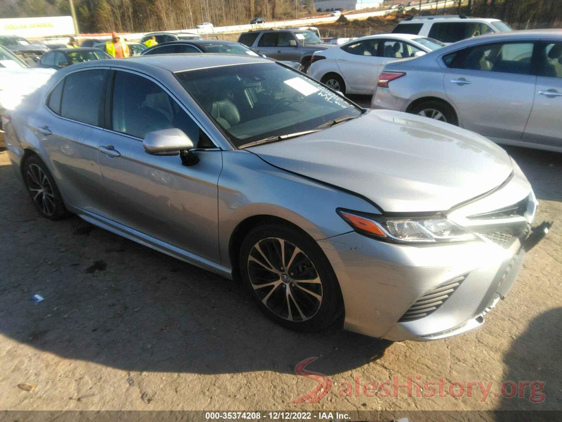 4T1B11HK3JU139188 2018 TOYOTA CAMRY