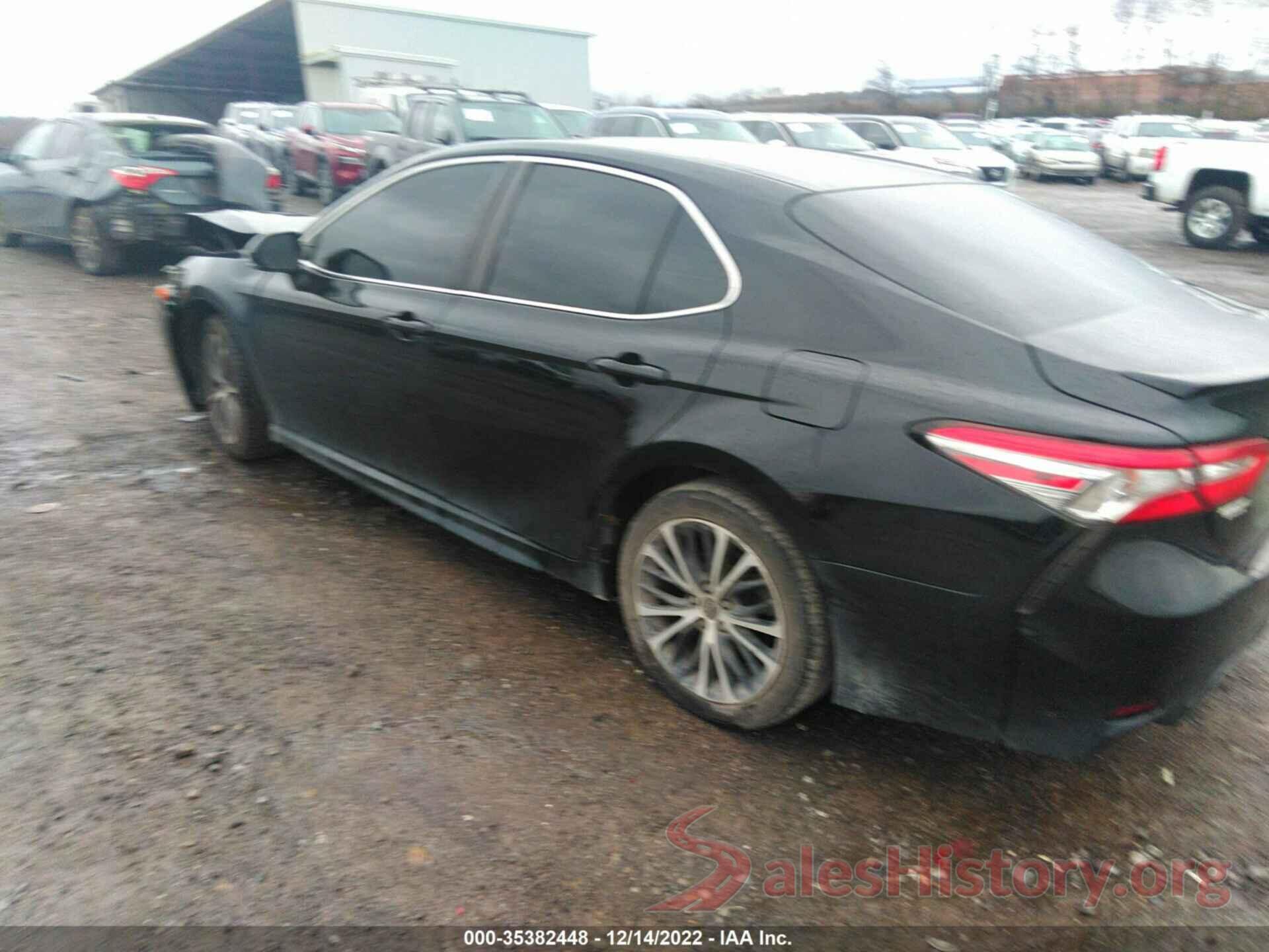 4T1B11HK8JU592948 2018 TOYOTA CAMRY