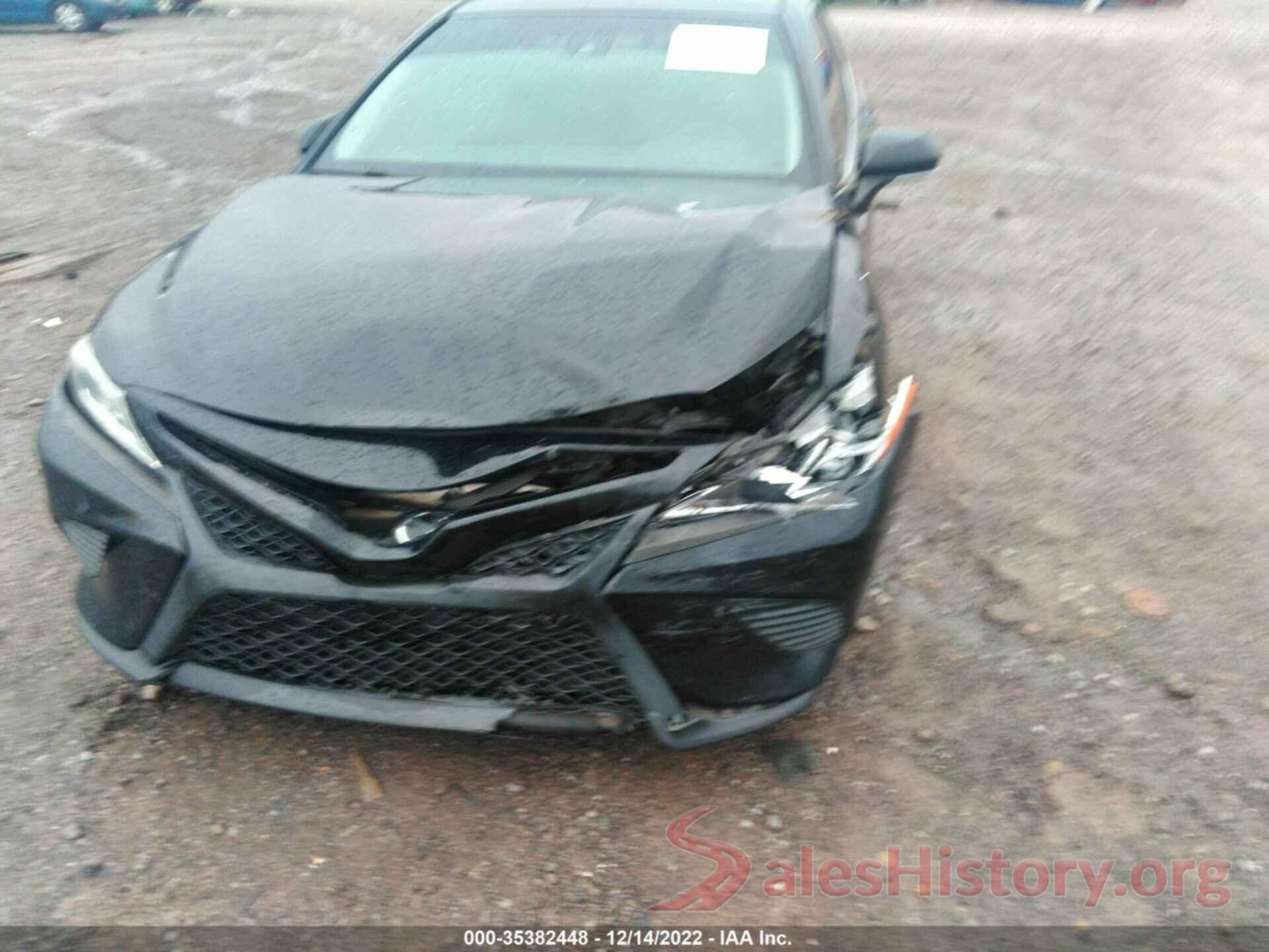 4T1B11HK8JU592948 2018 TOYOTA CAMRY