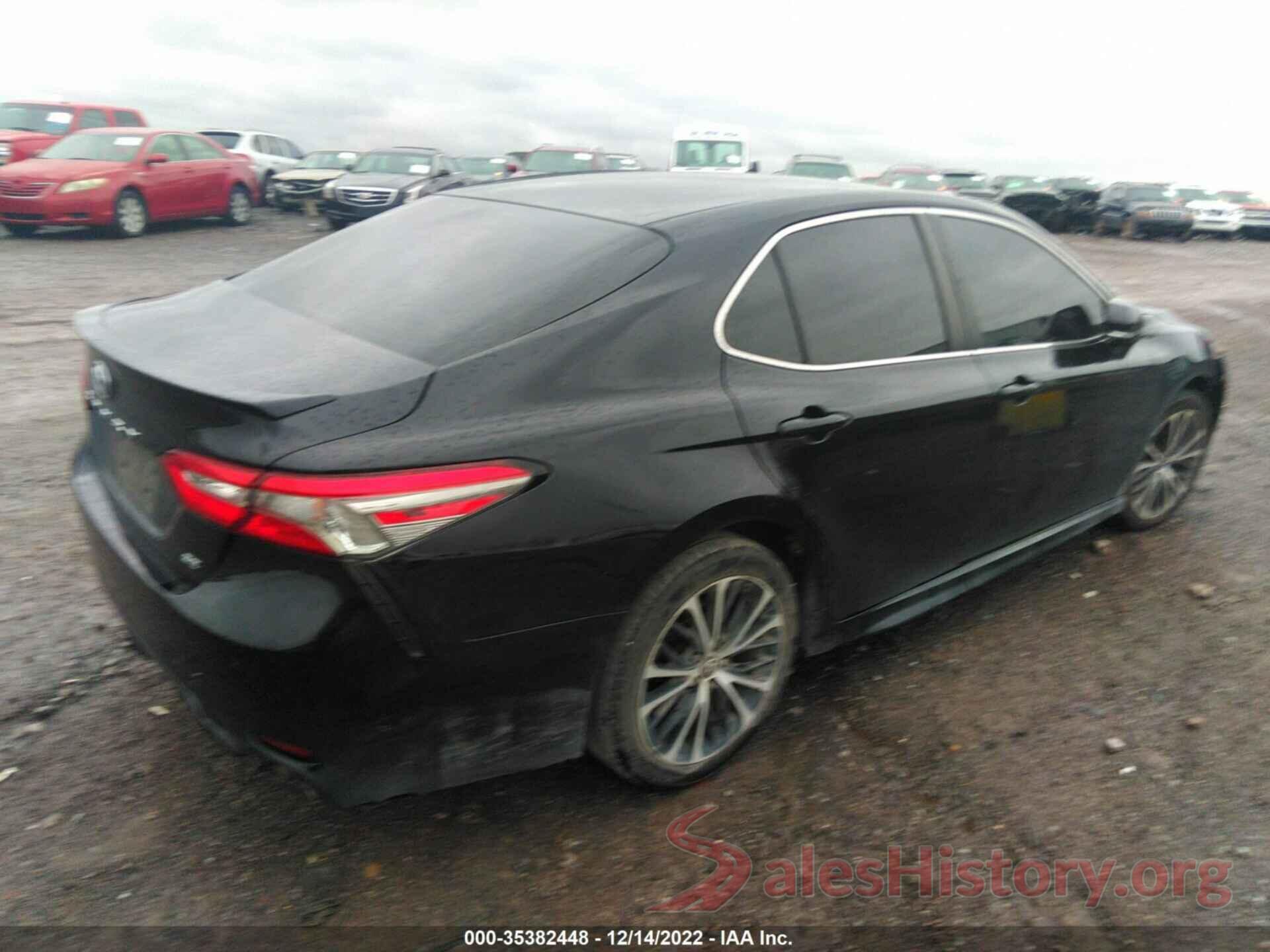 4T1B11HK8JU592948 2018 TOYOTA CAMRY